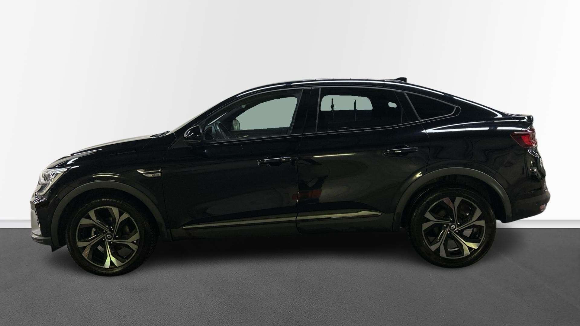 Photo 7 du véhicule RENAULT ARKANA