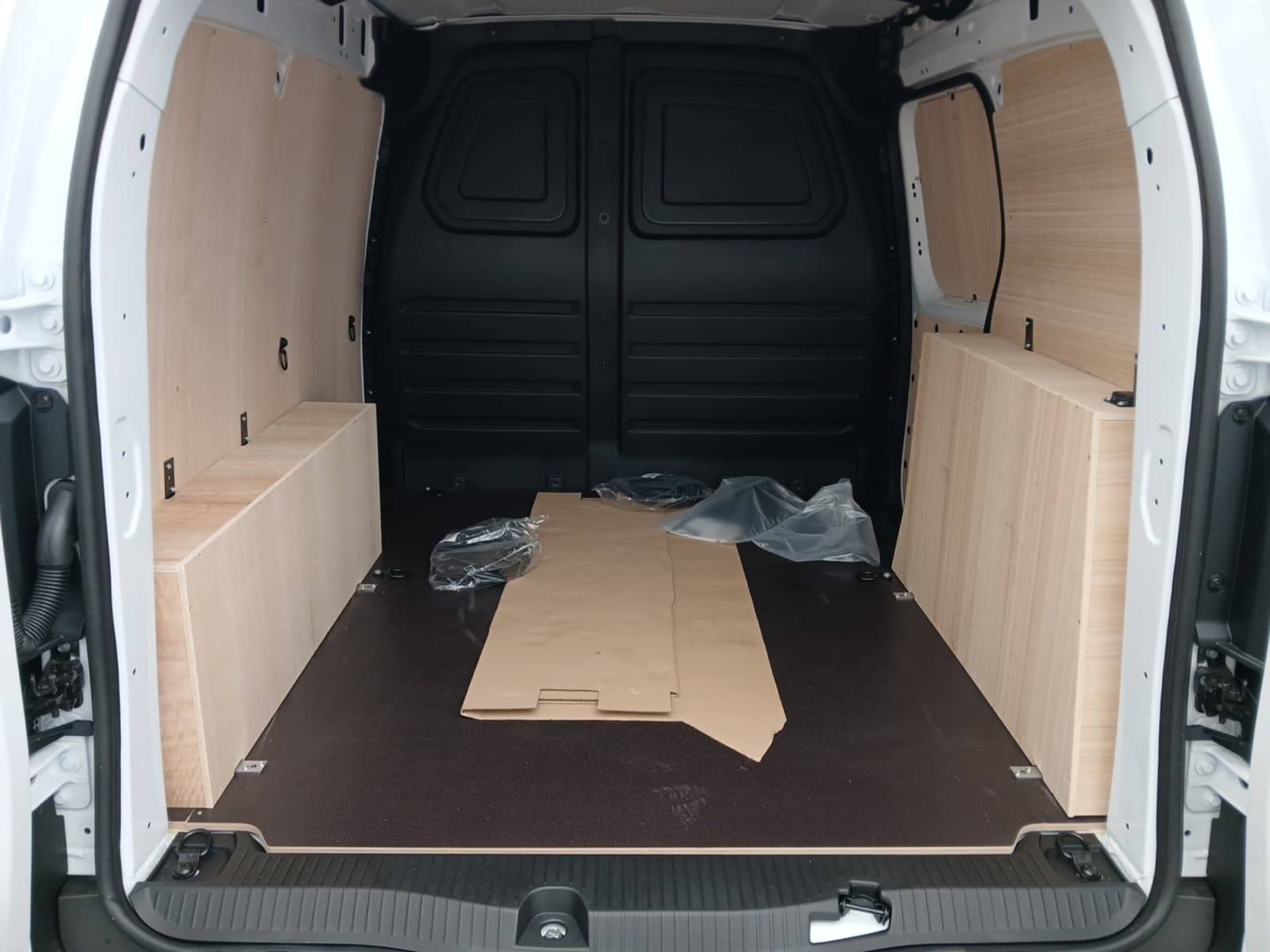 Photo 16 du véhicule RENAULT KANGOO VAN