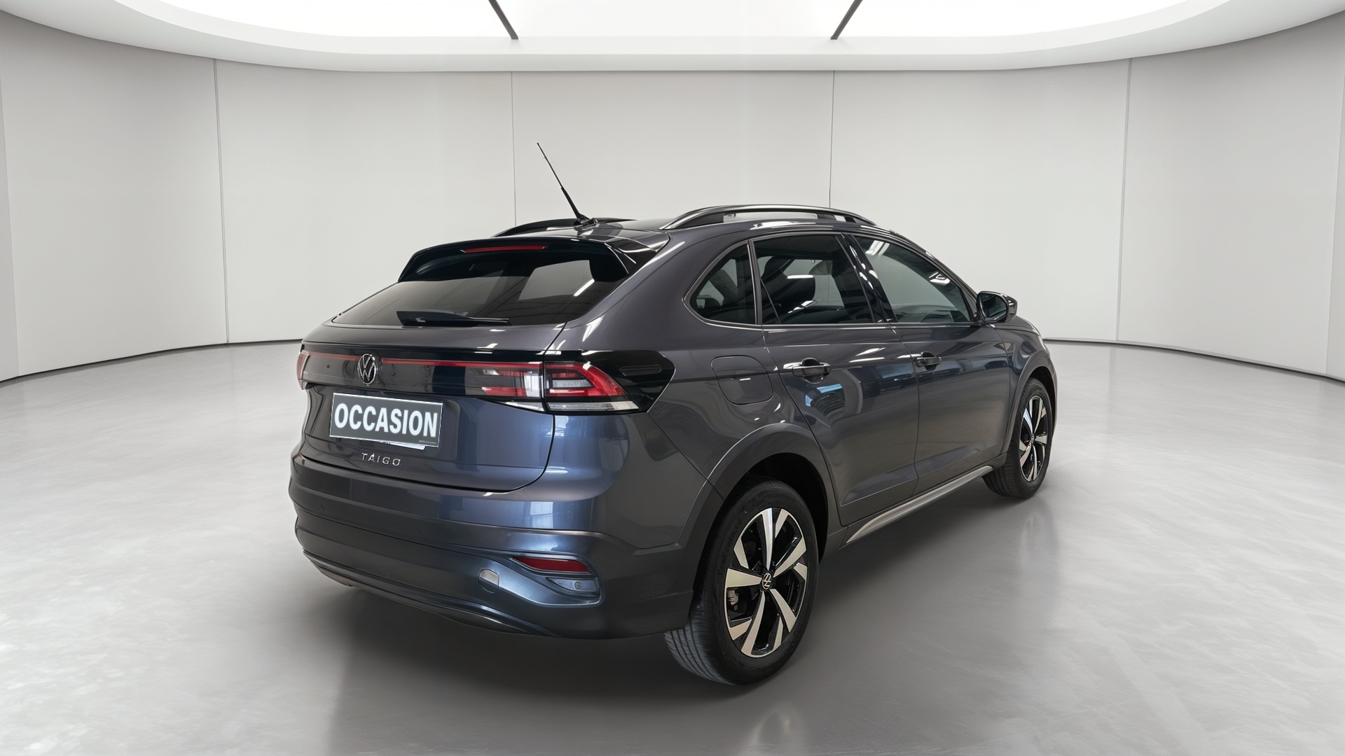 Photo 6 du véhicule VOLKSWAGEN TAIGO