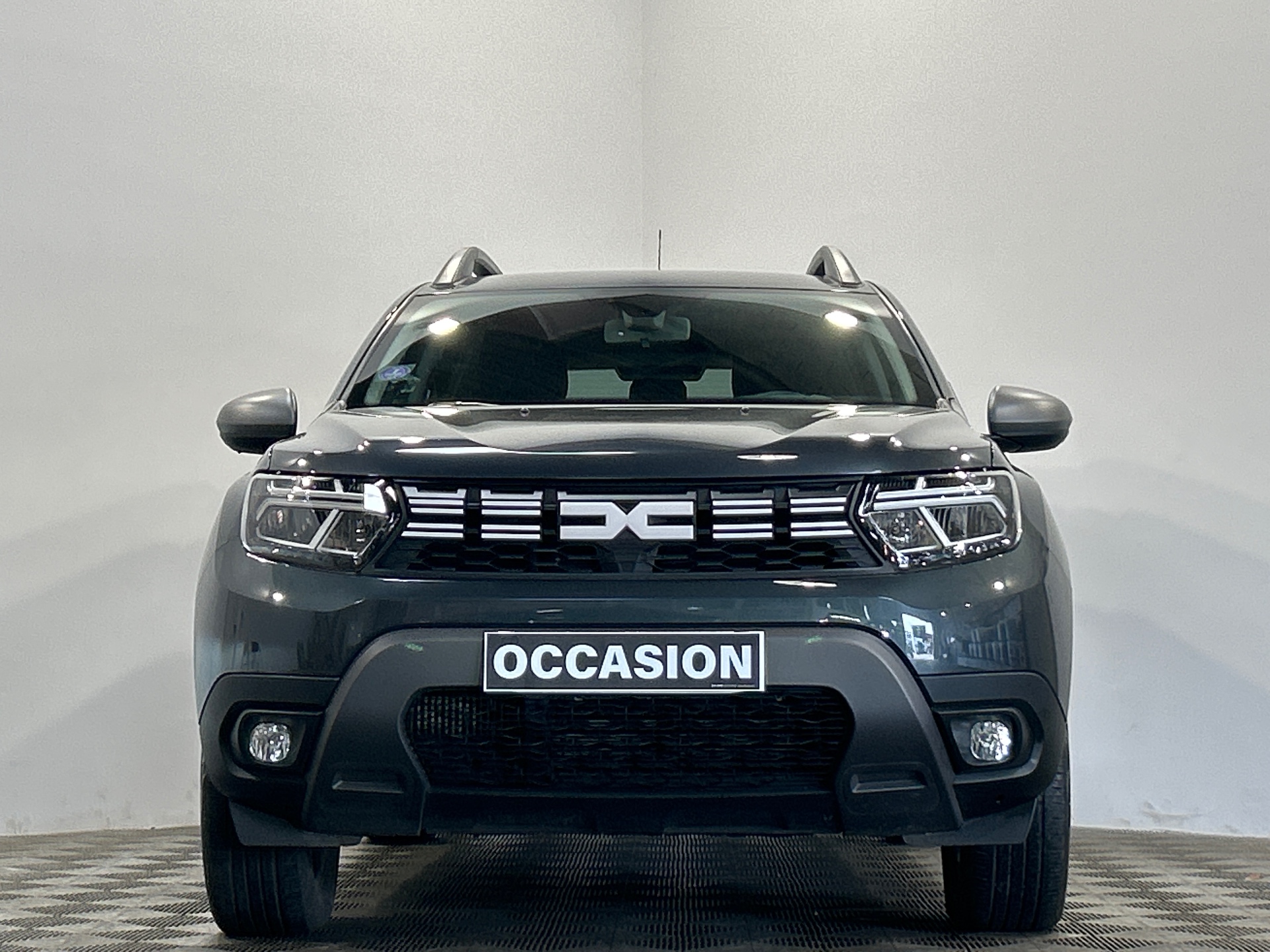 Photo 5 du véhicule DACIA DUSTER