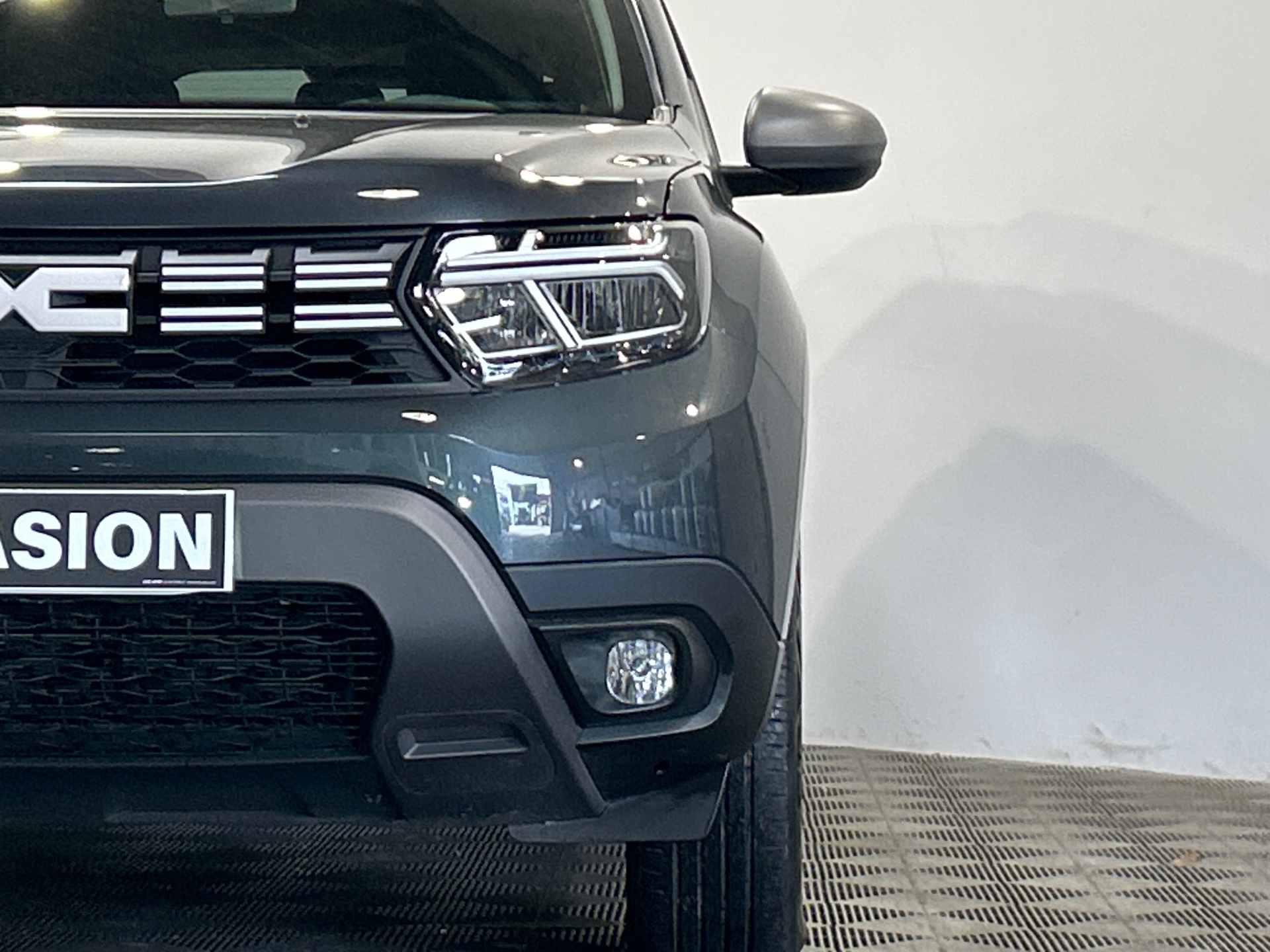 Photo 6 du véhicule DACIA DUSTER
