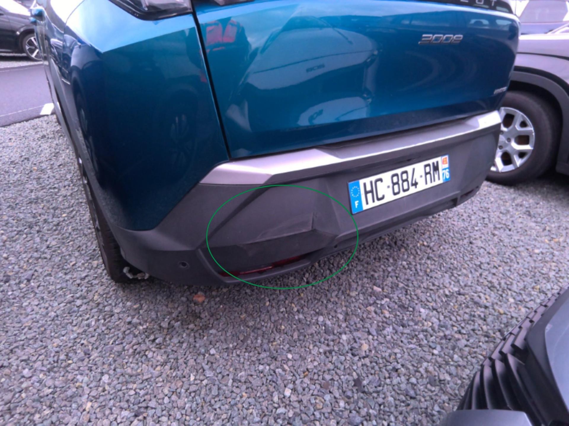 Photo 38 du véhicule PEUGEOT 3008