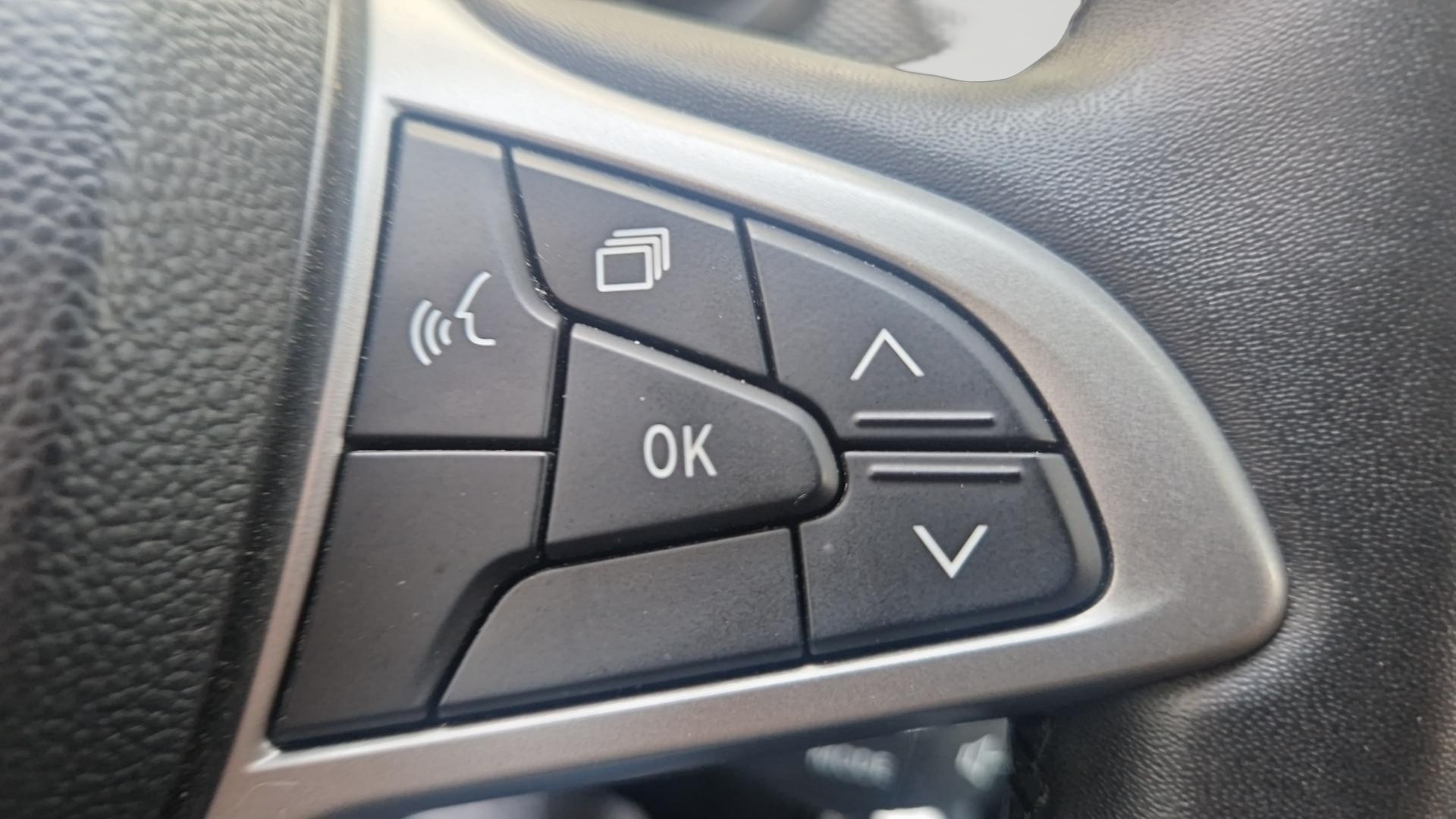 Photo 18 du véhicule DACIA SANDERO