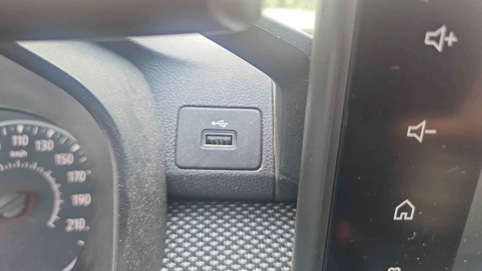 Photo 21 du véhicule DACIA SANDERO