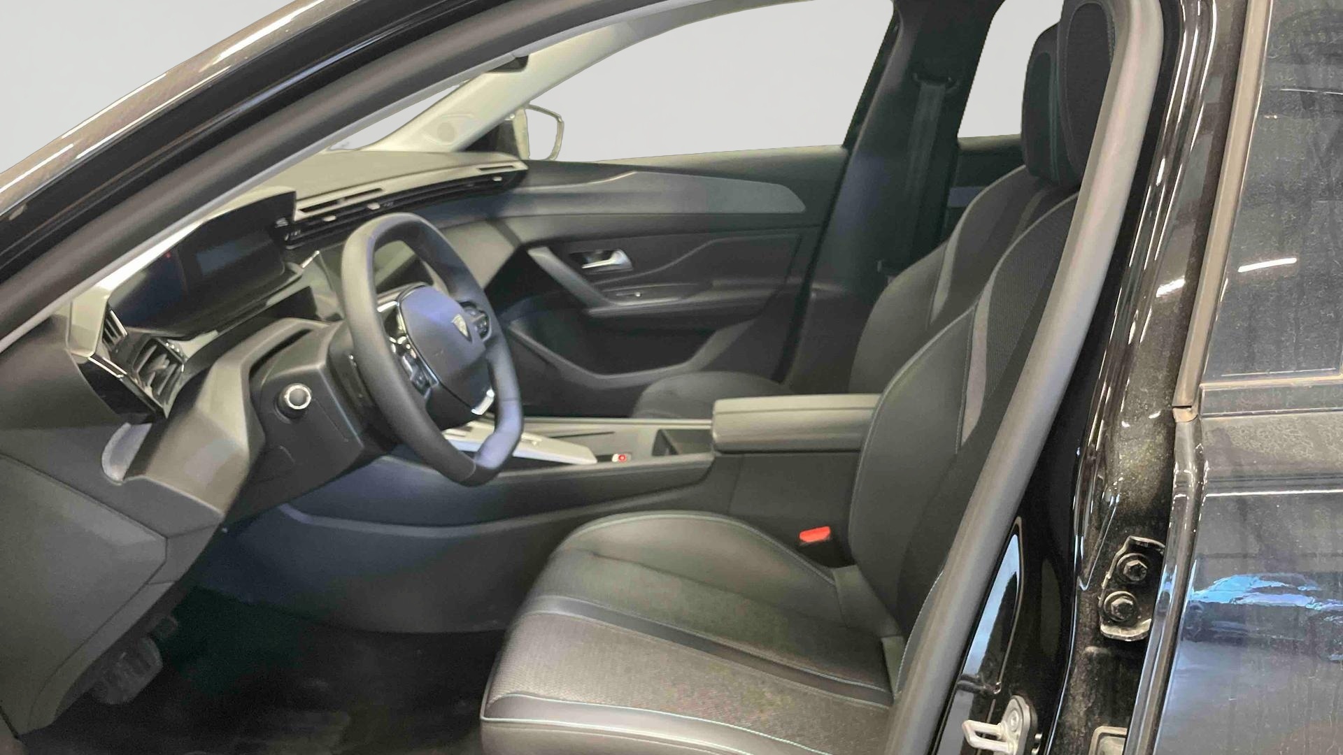 Photo 8 du véhicule PEUGEOT 408
