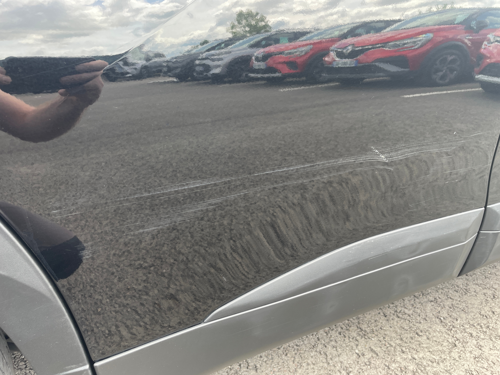 Photo 41 du véhicule PEUGEOT 2008