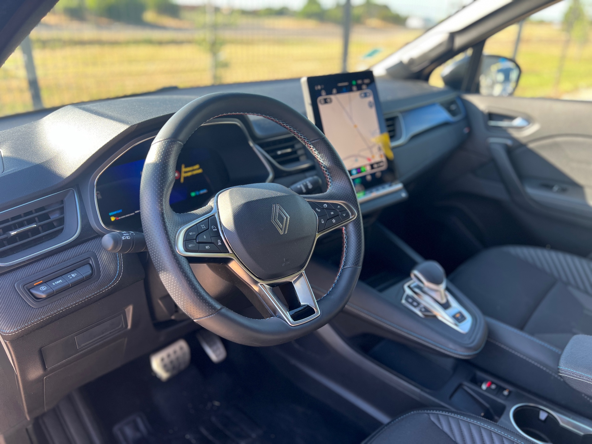 RENAULT SYMBIOZ 2025 — photo 12