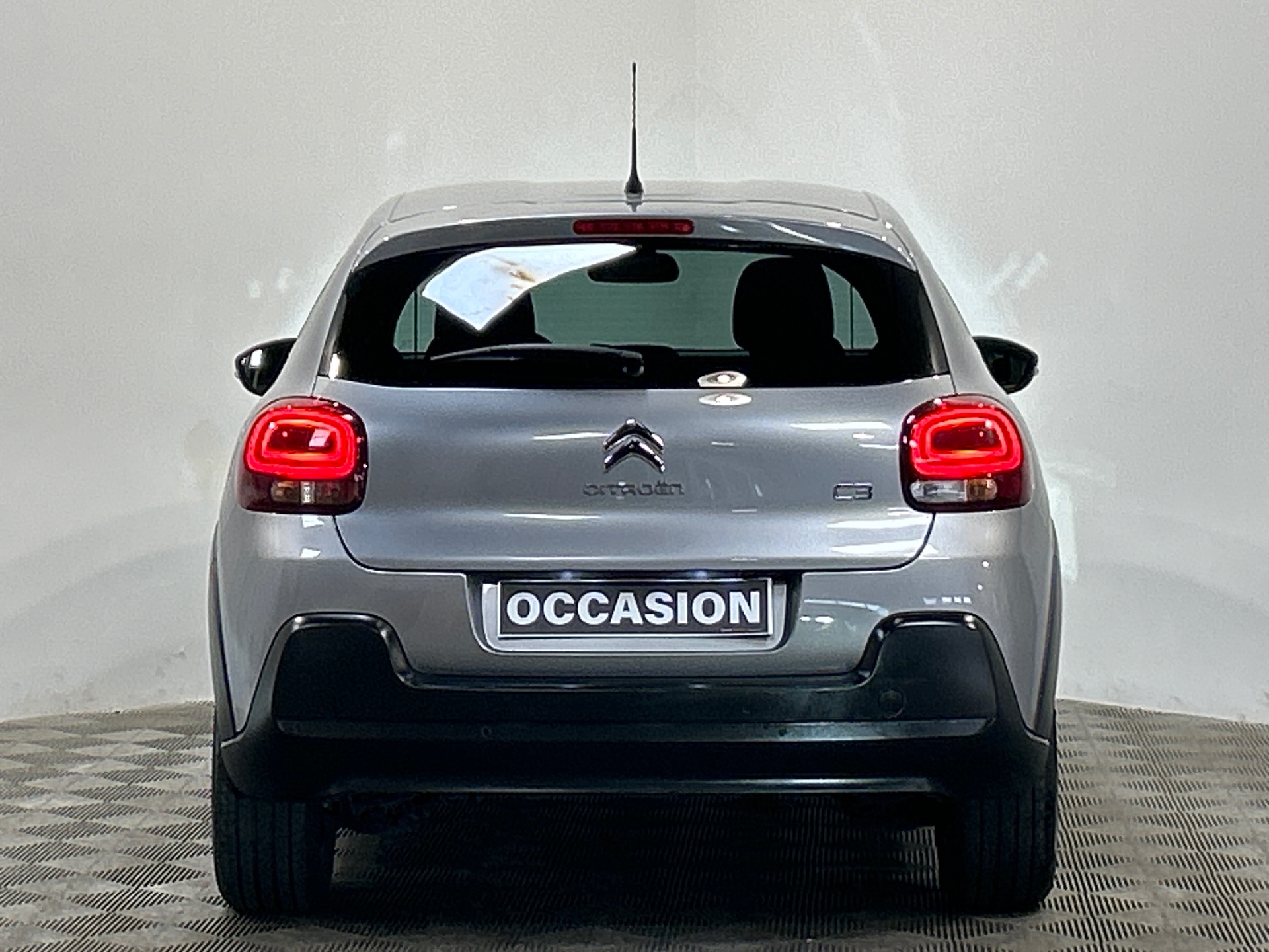 Photo 7 du véhicule CITROEN C3