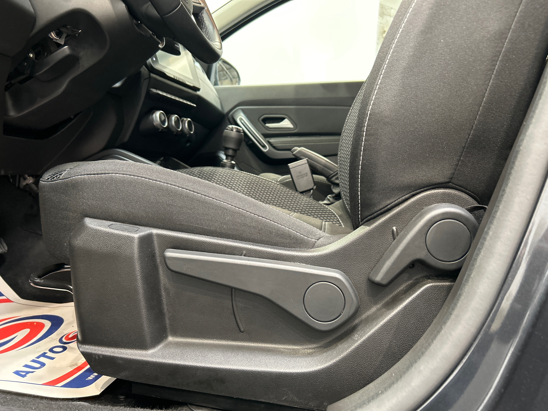 Photo 34 du véhicule DACIA DUSTER