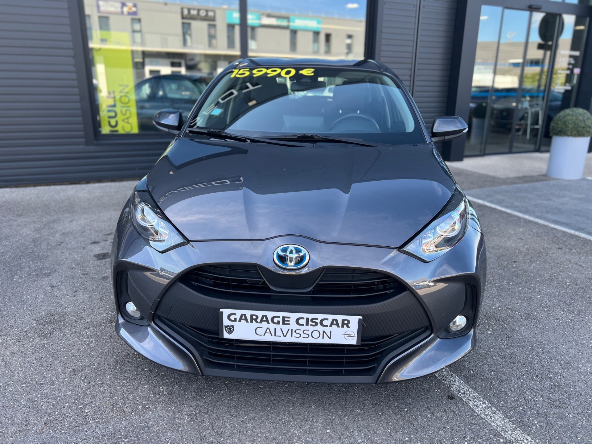 TOYOTA YARIS HYBRIDE MY22 2022 — photo 15