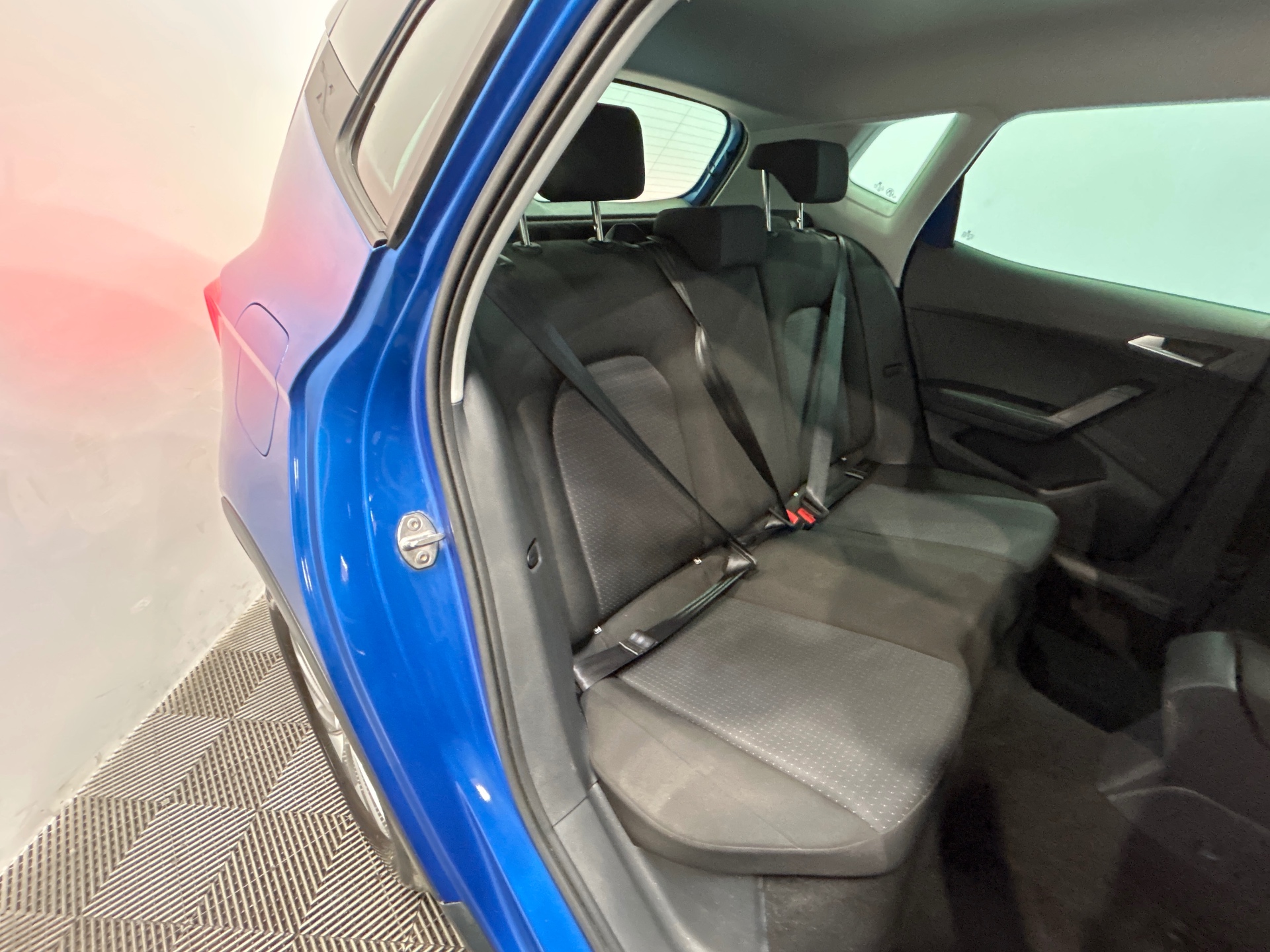 Photo 31 du véhicule SEAT ARONA