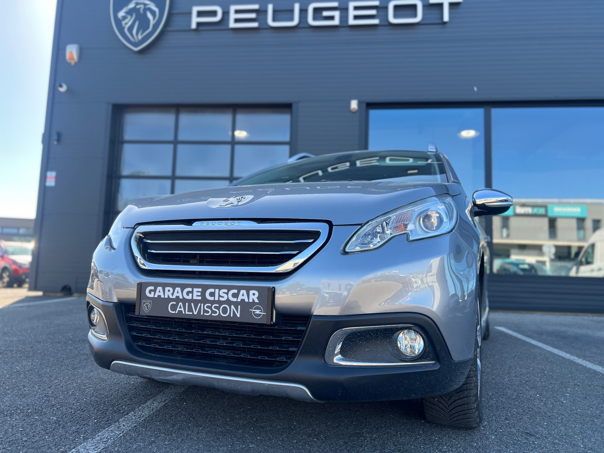 PEUGEOT 2008 2015 — photo 1