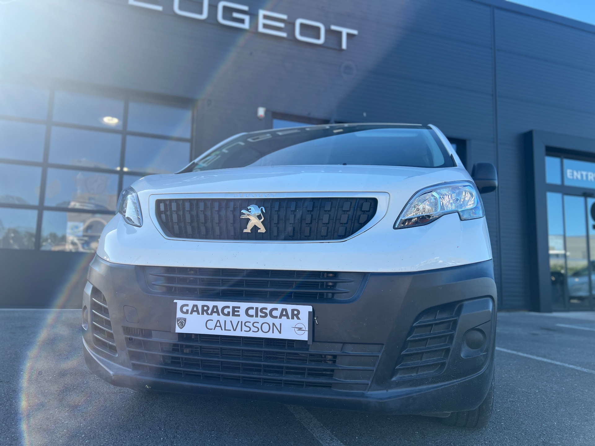 PEUGEOT TRAVELLER 2021 — photo 7