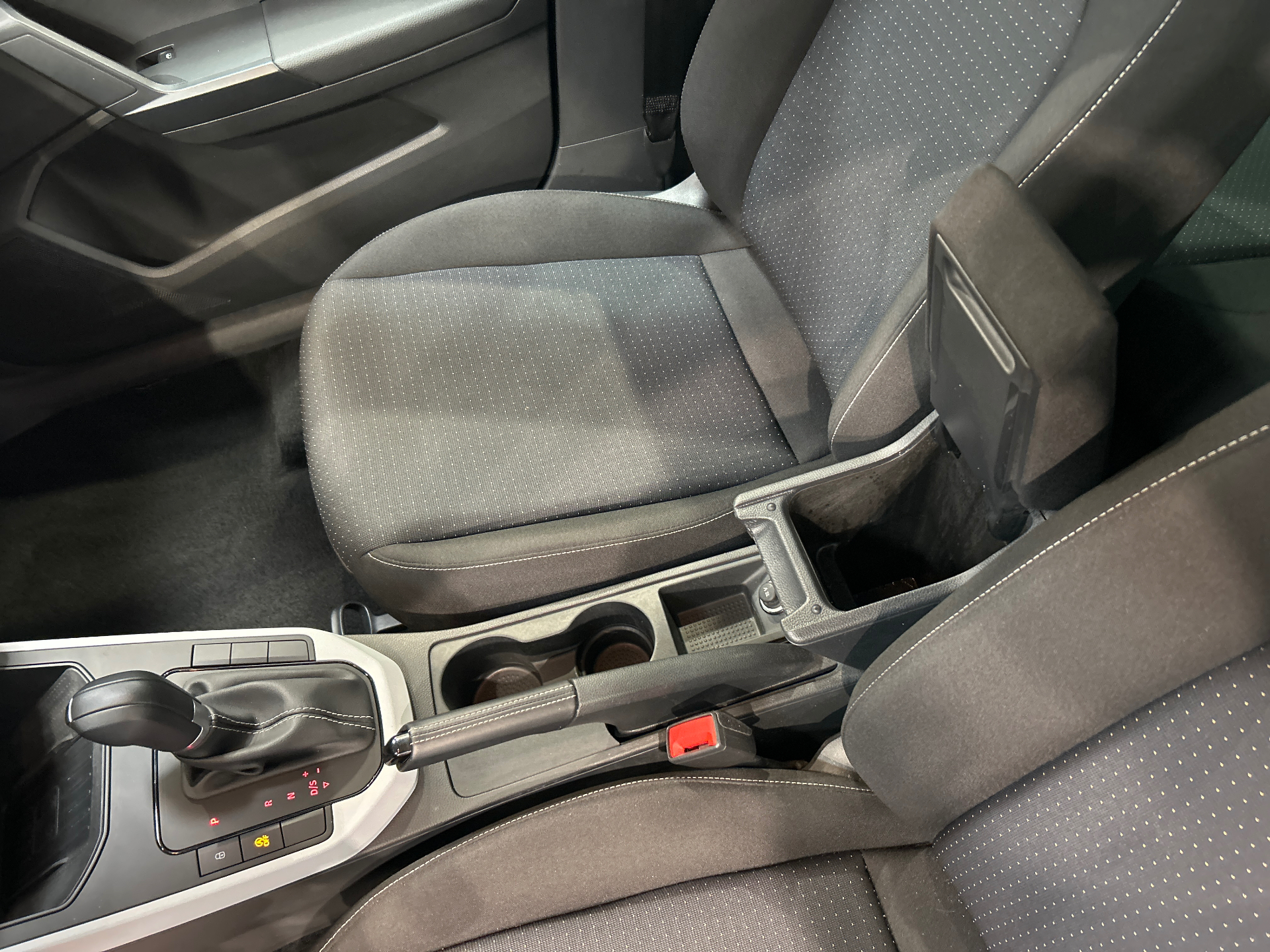 Photo 19 du véhicule SEAT ARONA