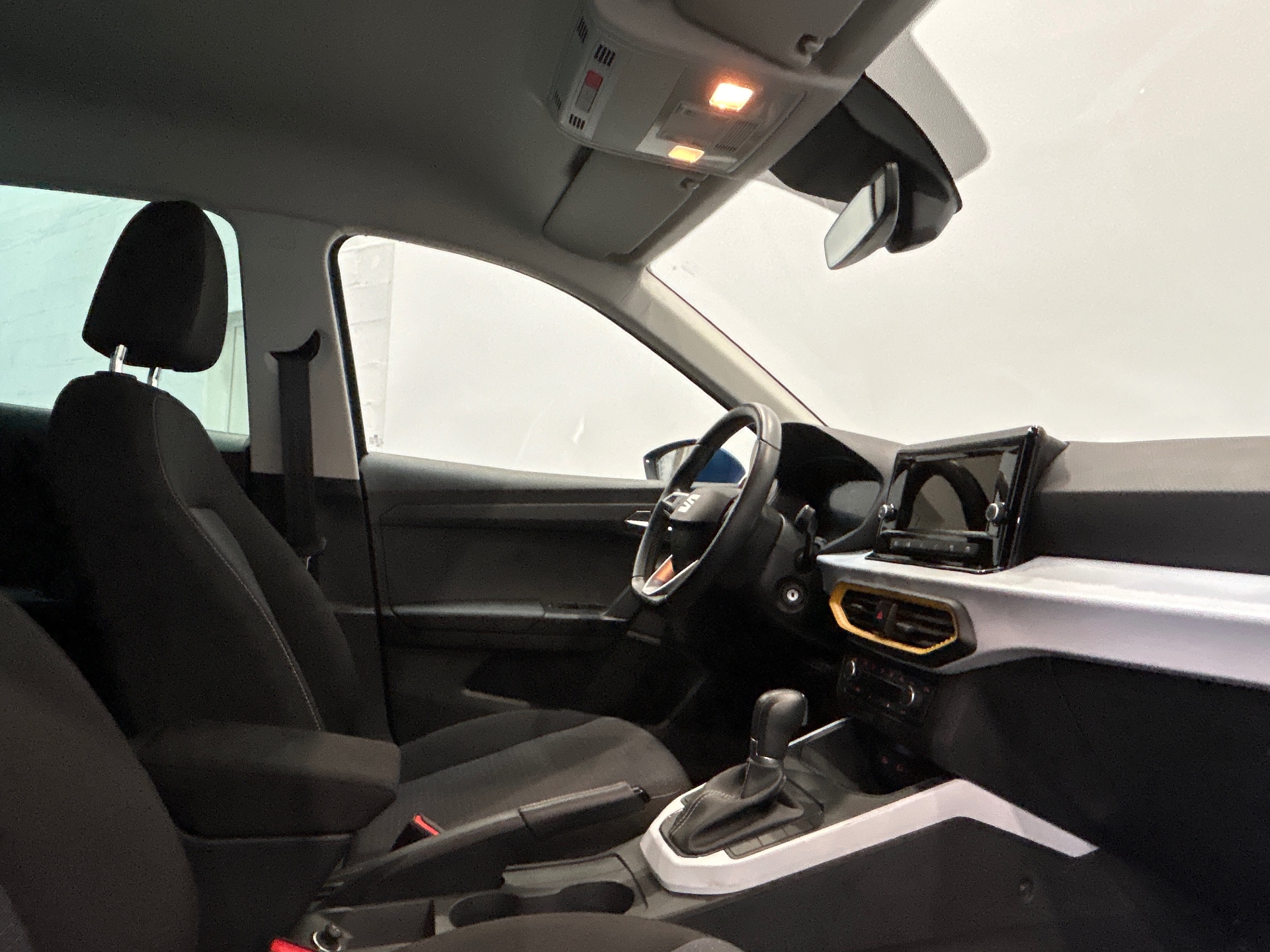 Photo 20 du véhicule SEAT ARONA