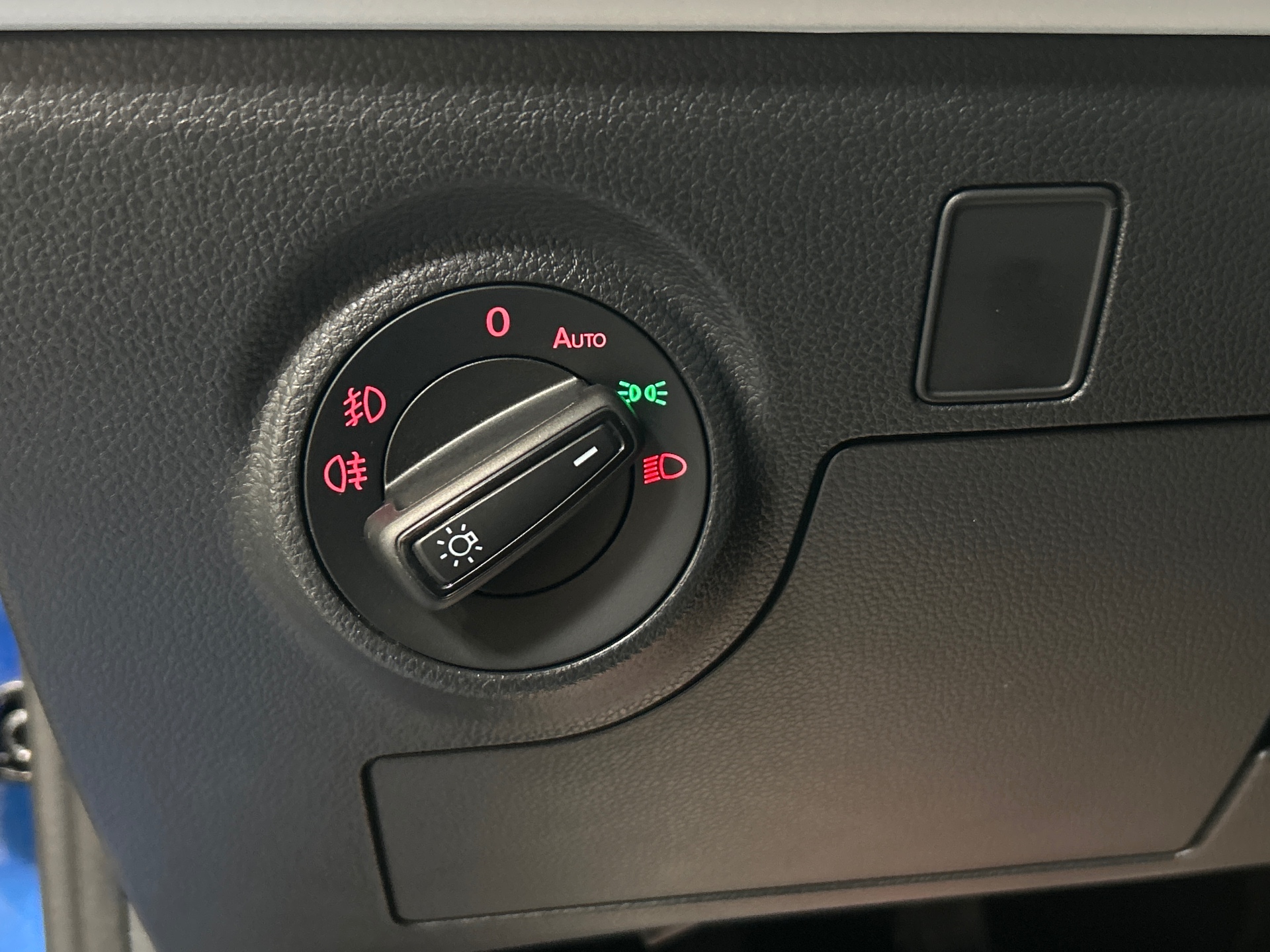 Photo 30 du véhicule SEAT IBIZA