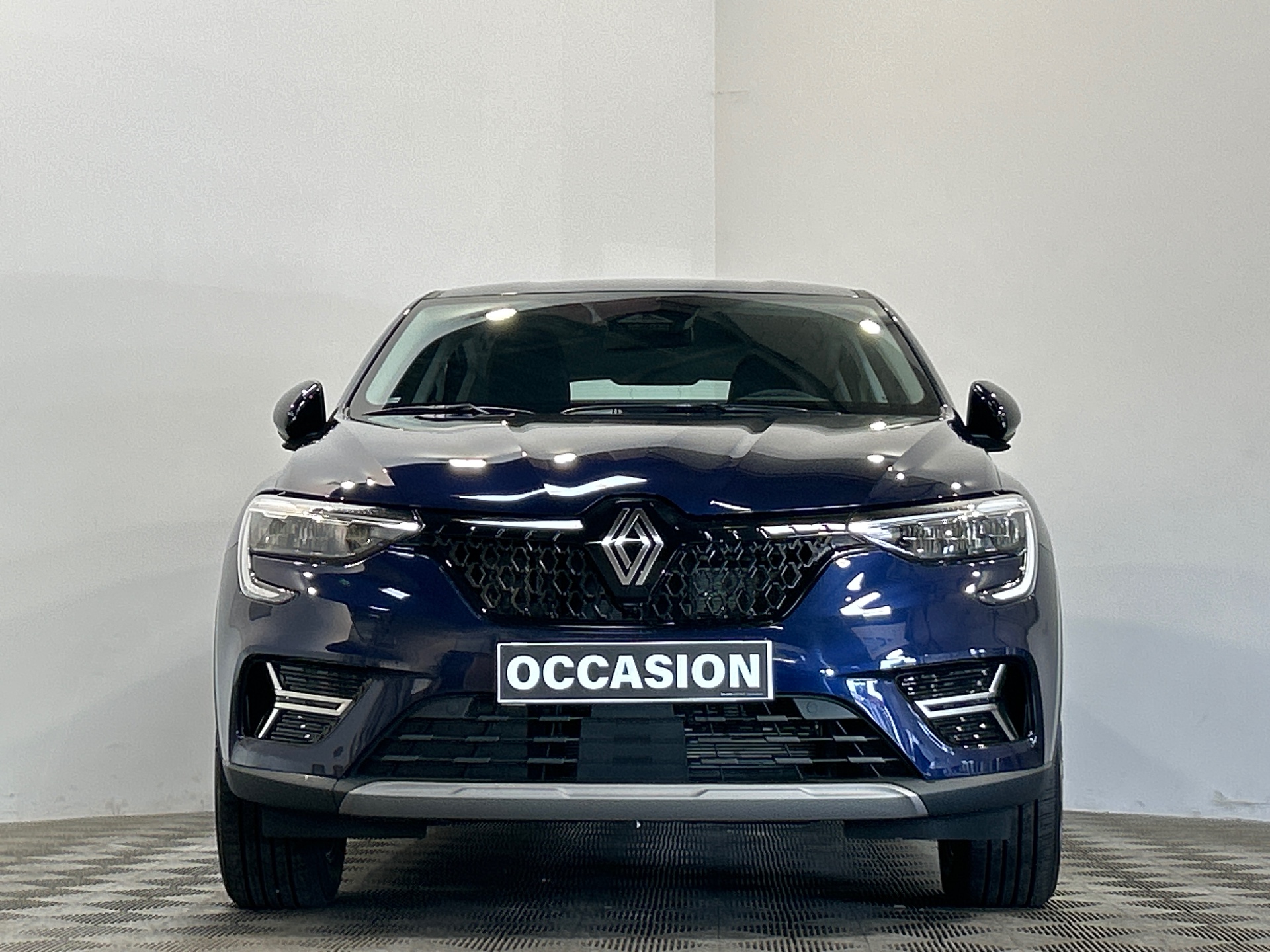 Photo 5 du véhicule RENAULT ARKANA