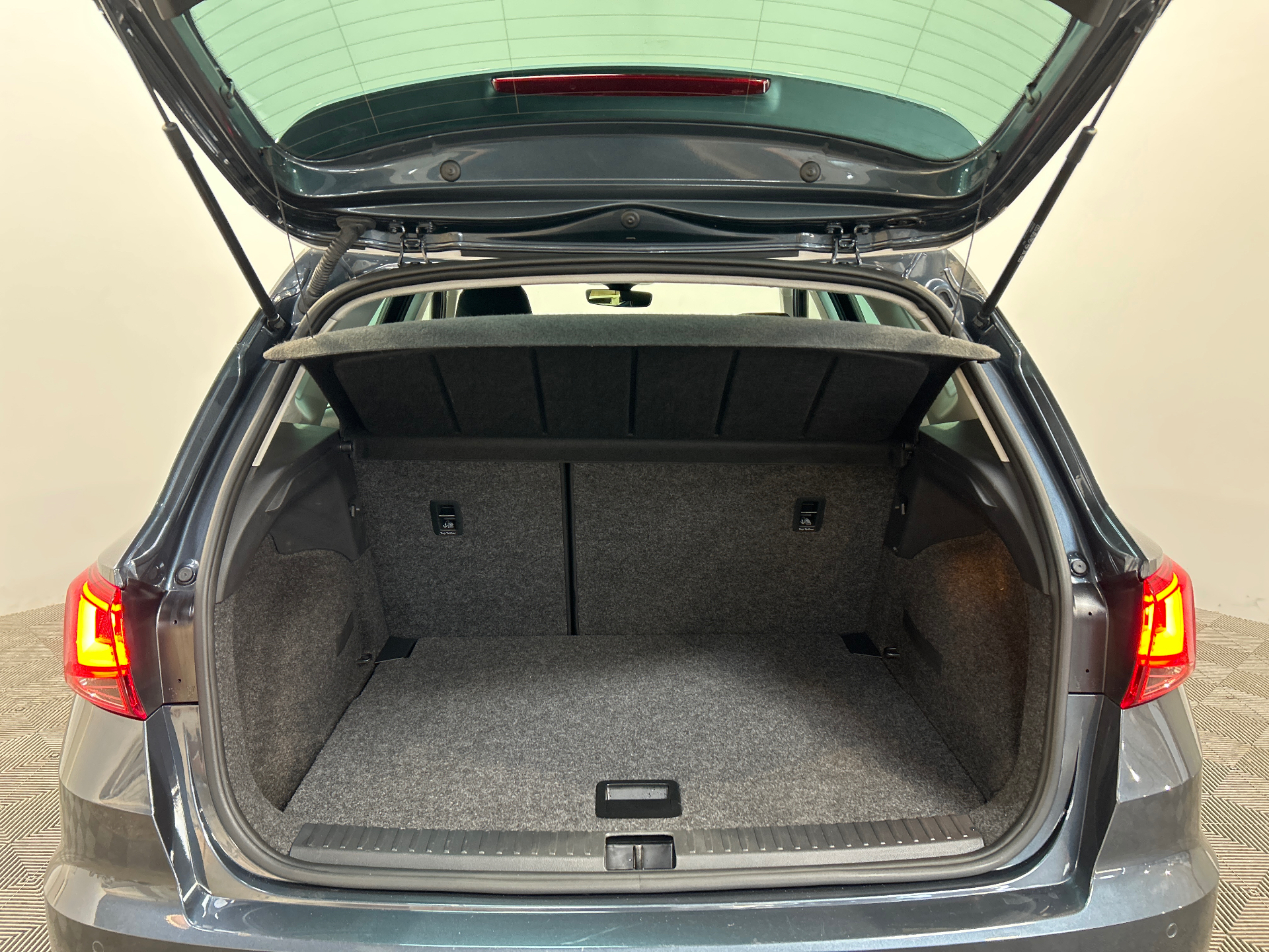 Photo 34 du véhicule SEAT ARONA