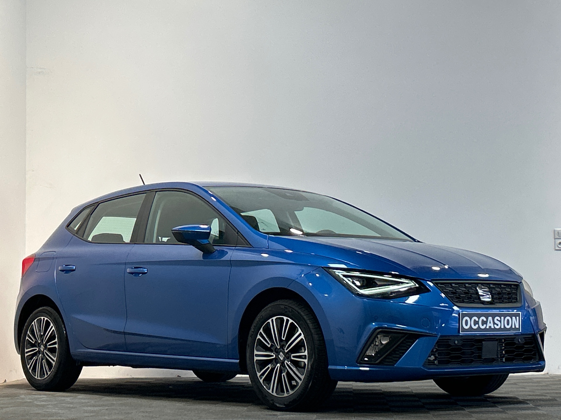 Photo 2 du véhicule SEAT IBIZA