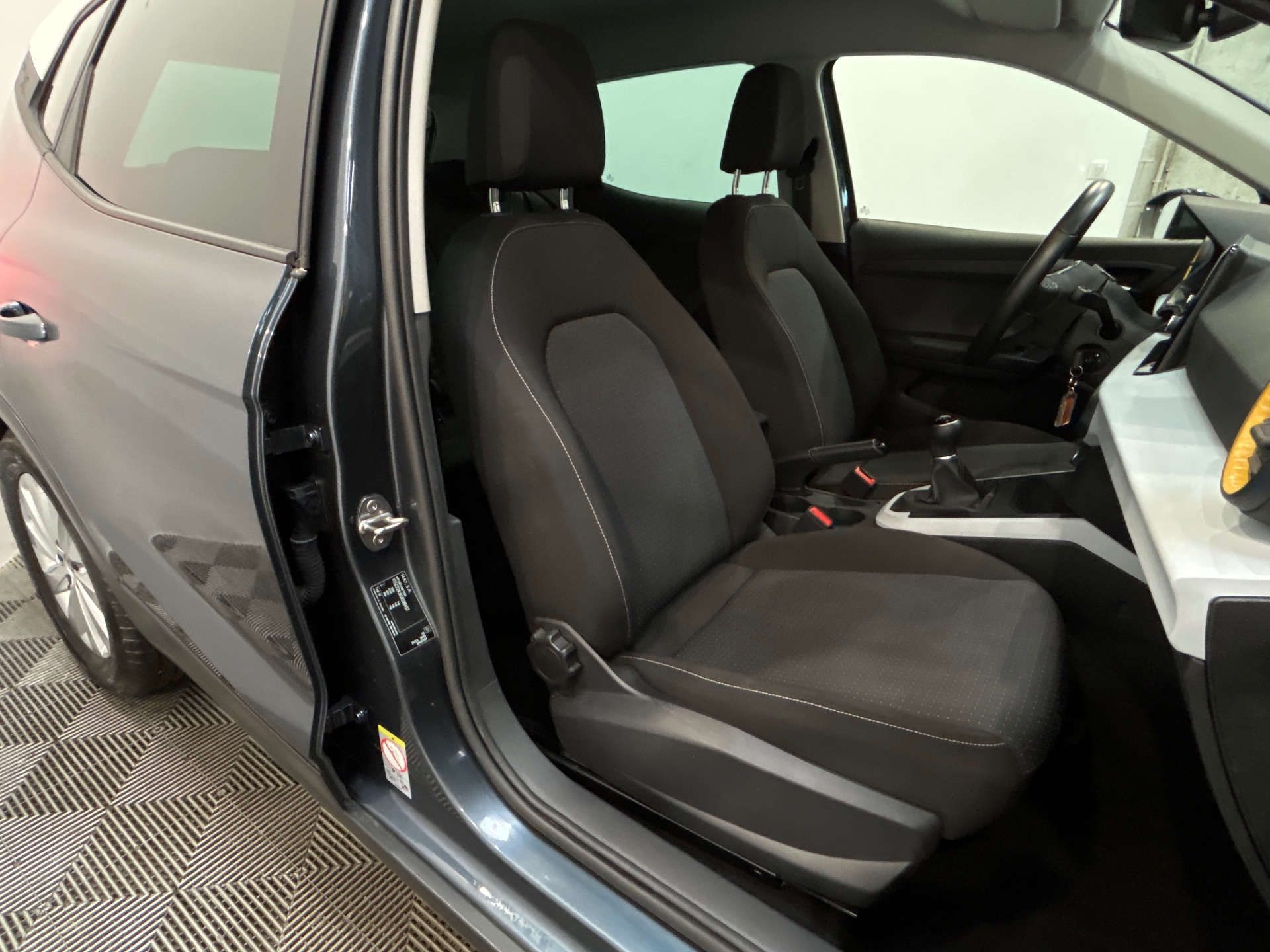 Photo 32 du véhicule SEAT ARONA