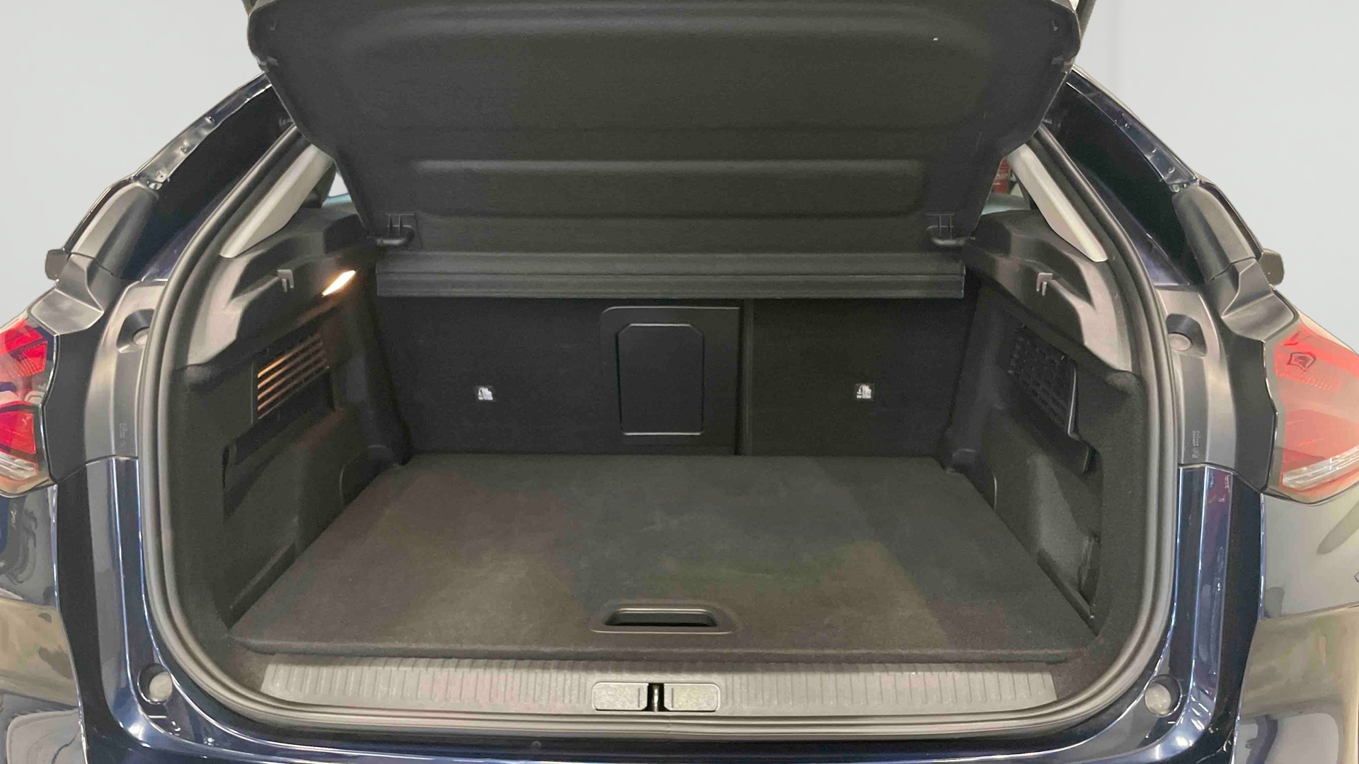 Photo 21 du véhicule CITROEN C4