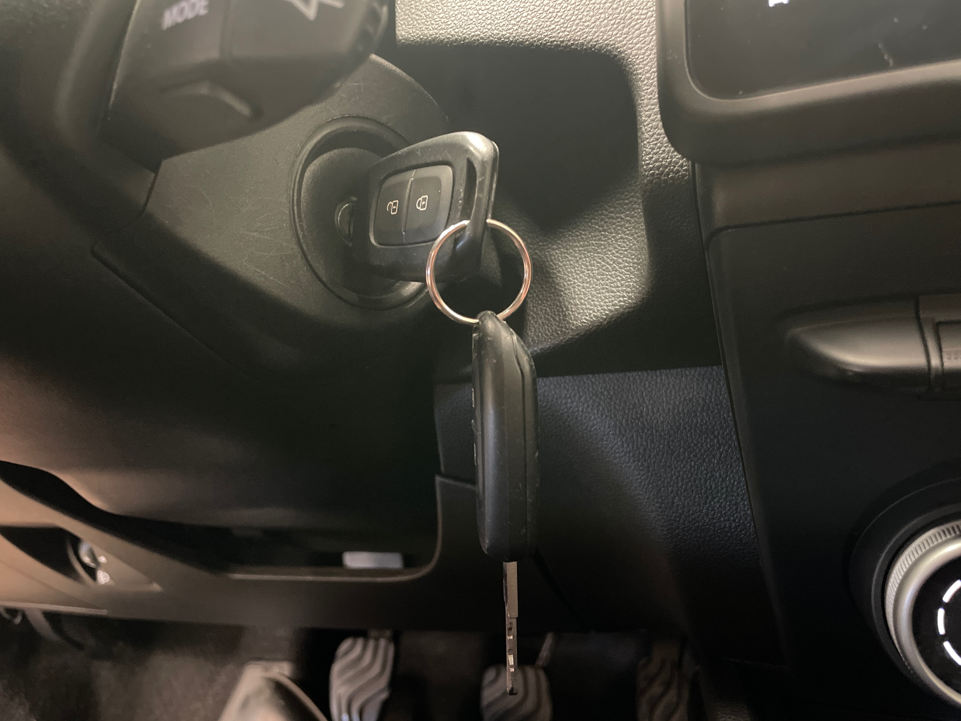 Photo 25 du véhicule DACIA DUSTER
