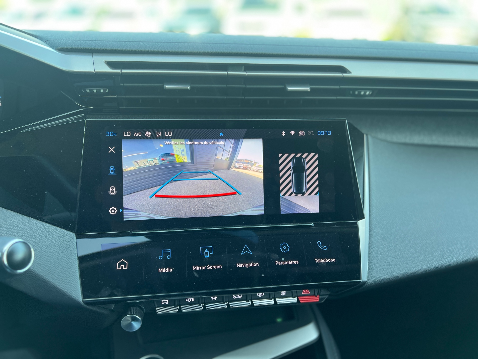 PEUGEOT 308 2023 — photo 14