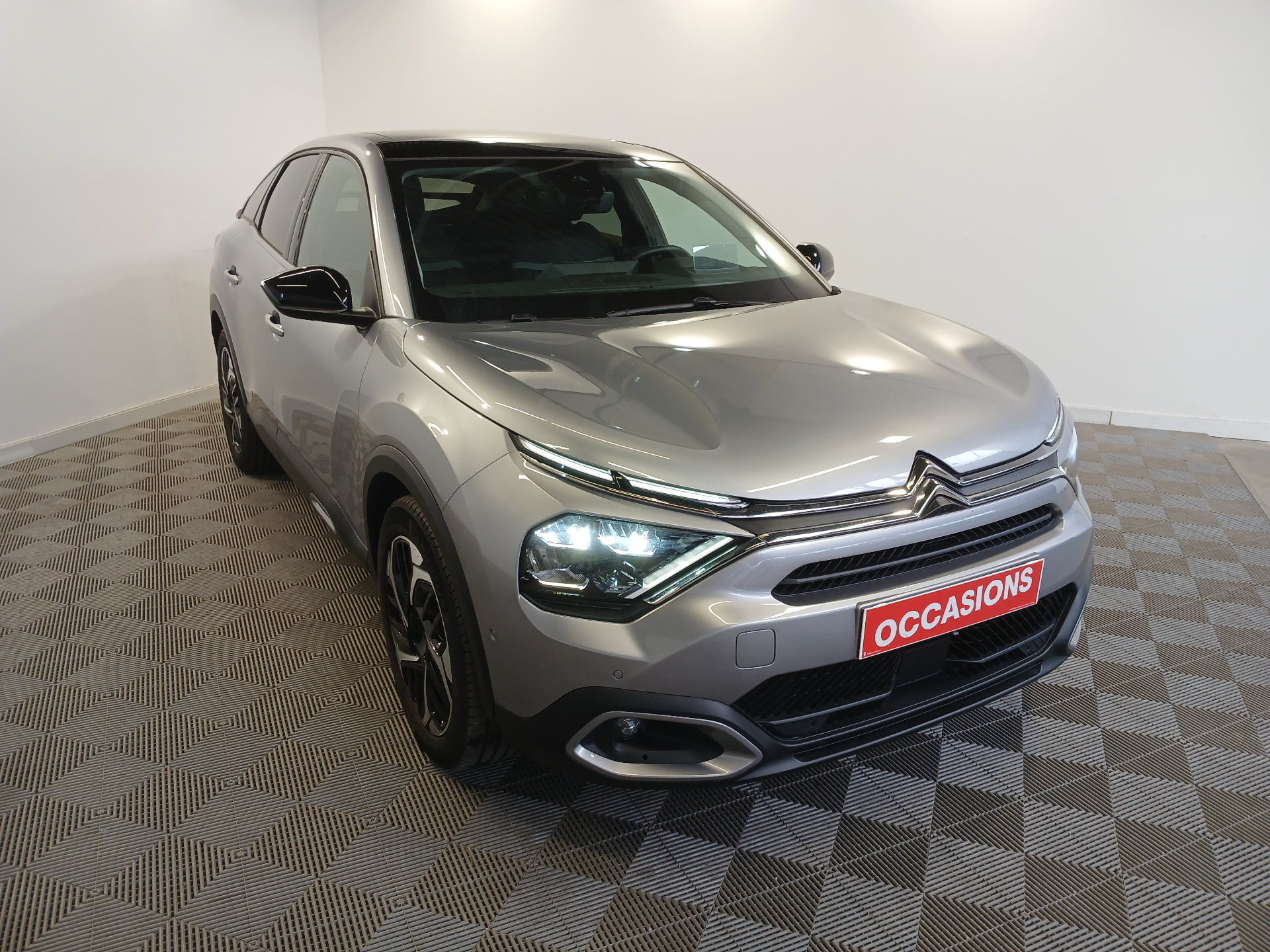 Photo 35 du véhicule CITROEN C4