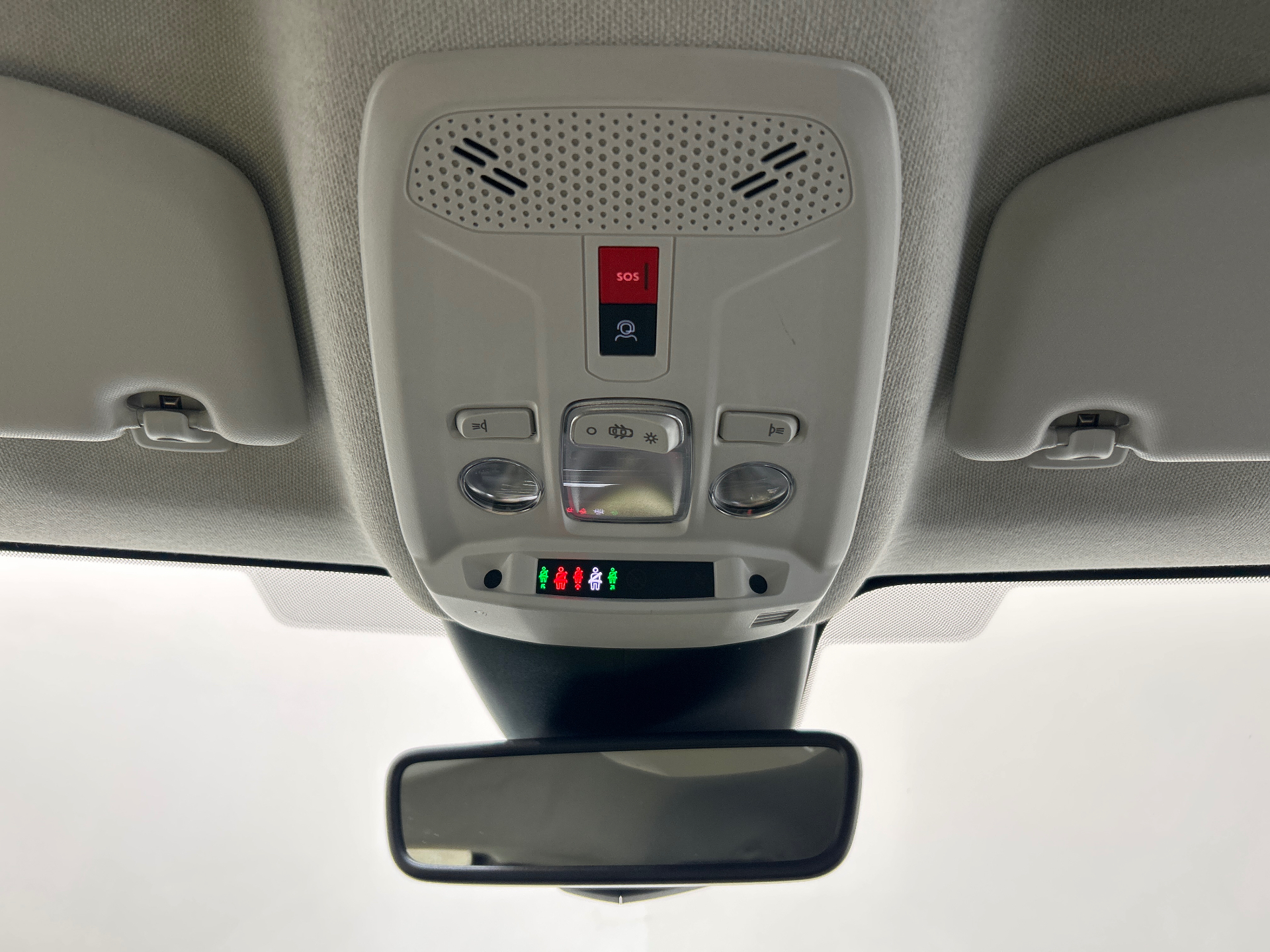 Photo 22 du véhicule CITROEN C4