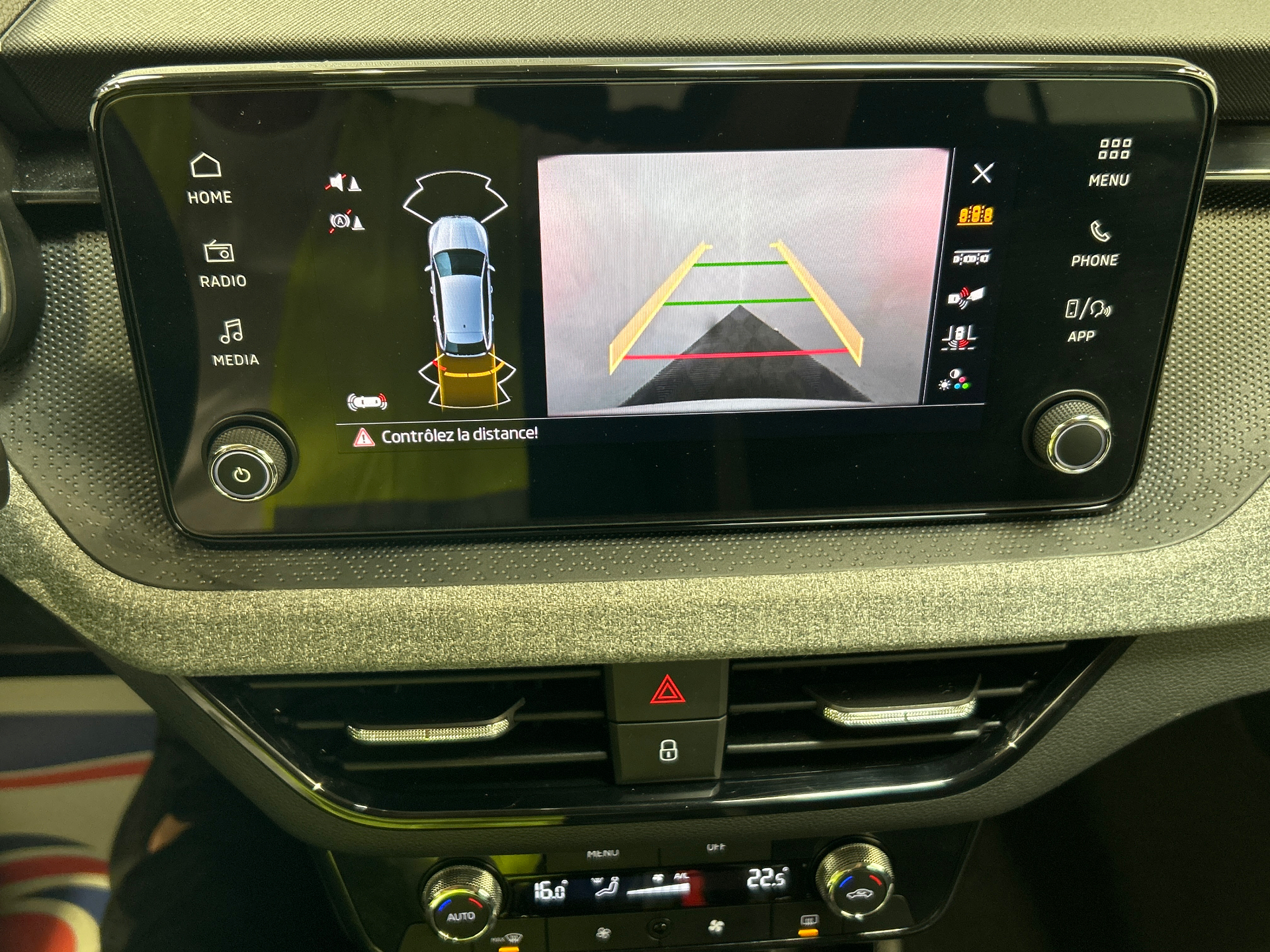 Photo 12 du véhicule SKODA SCALA
