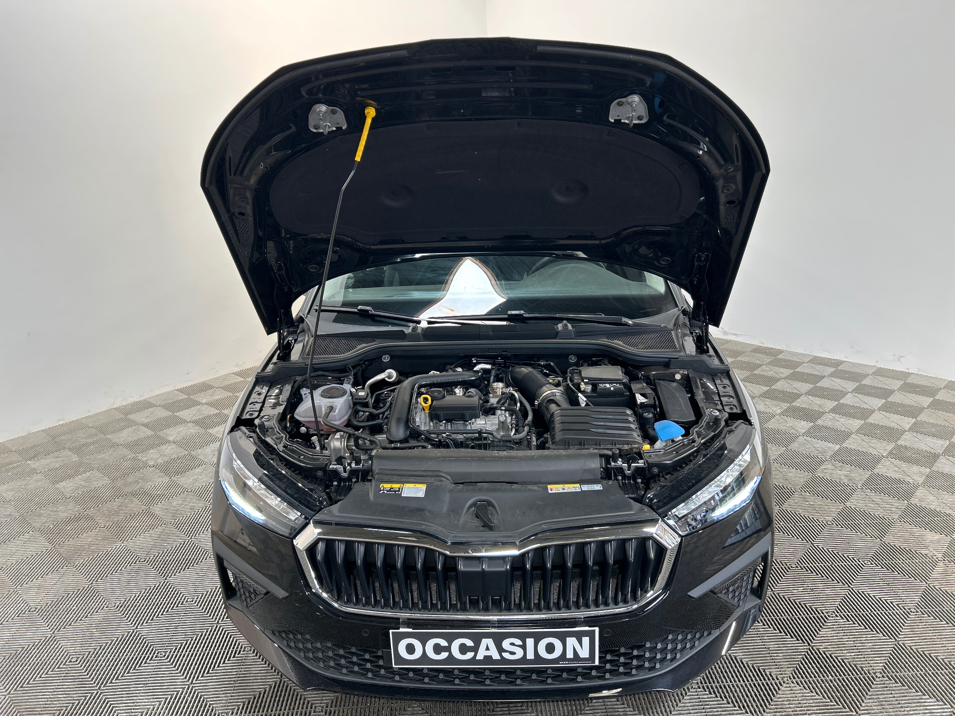 Photo 43 du véhicule SKODA SCALA