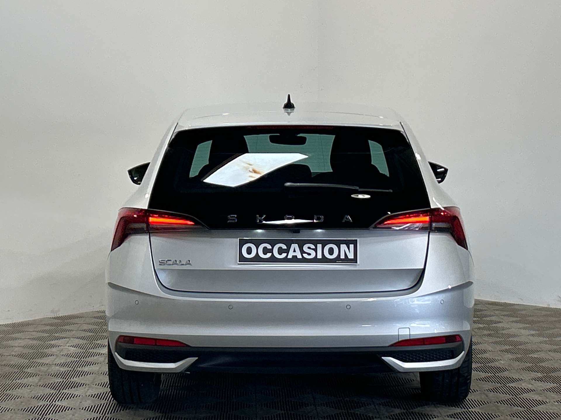 Photo 6 du véhicule SKODA SCALA
