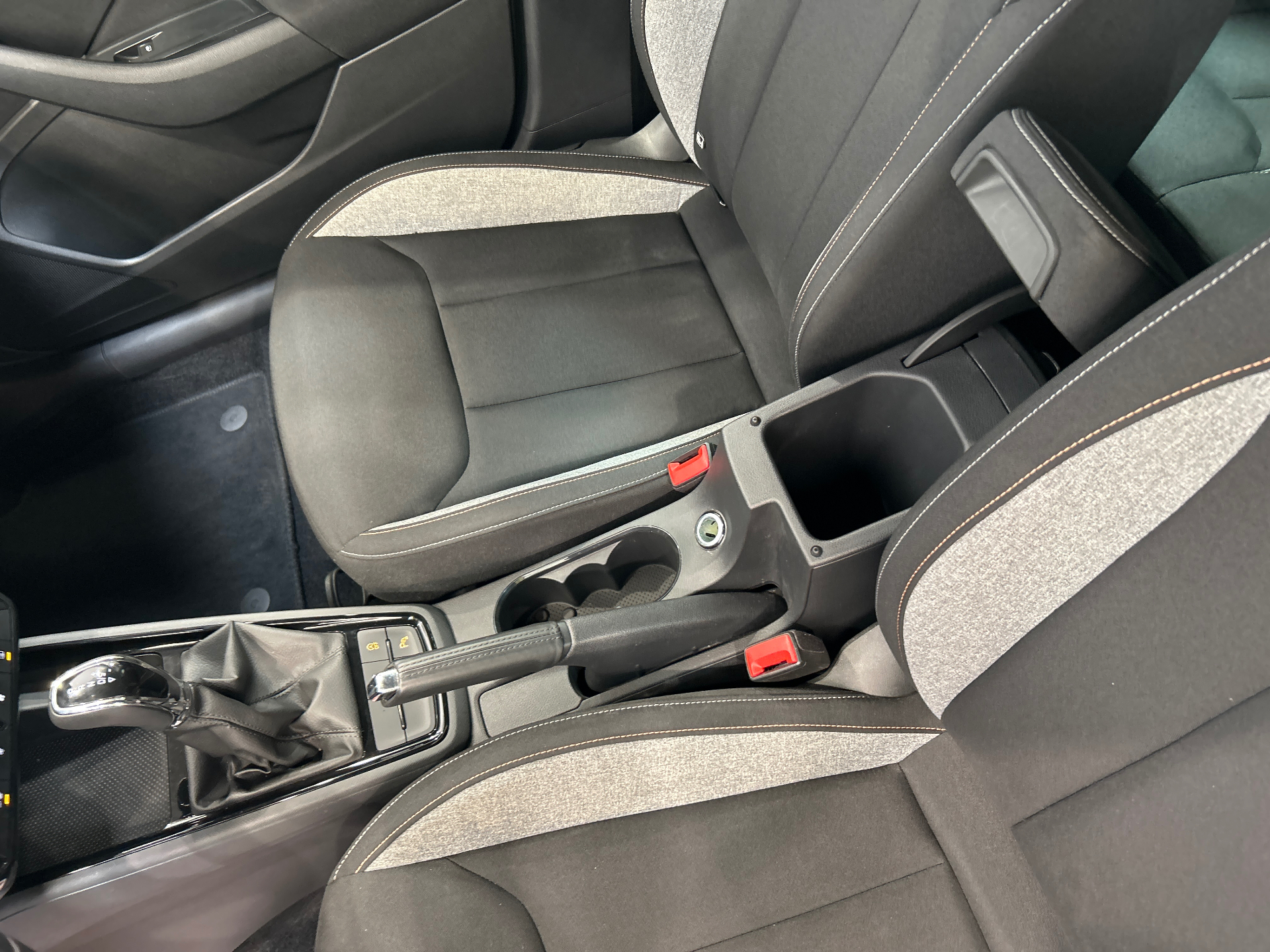 Photo 19 du véhicule SKODA SCALA