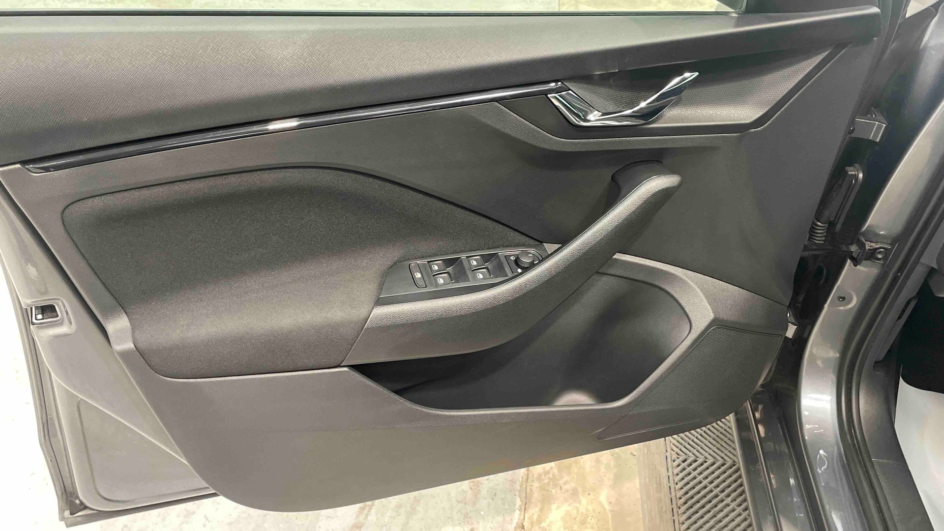 Photo 30 du véhicule SKODA SCALA