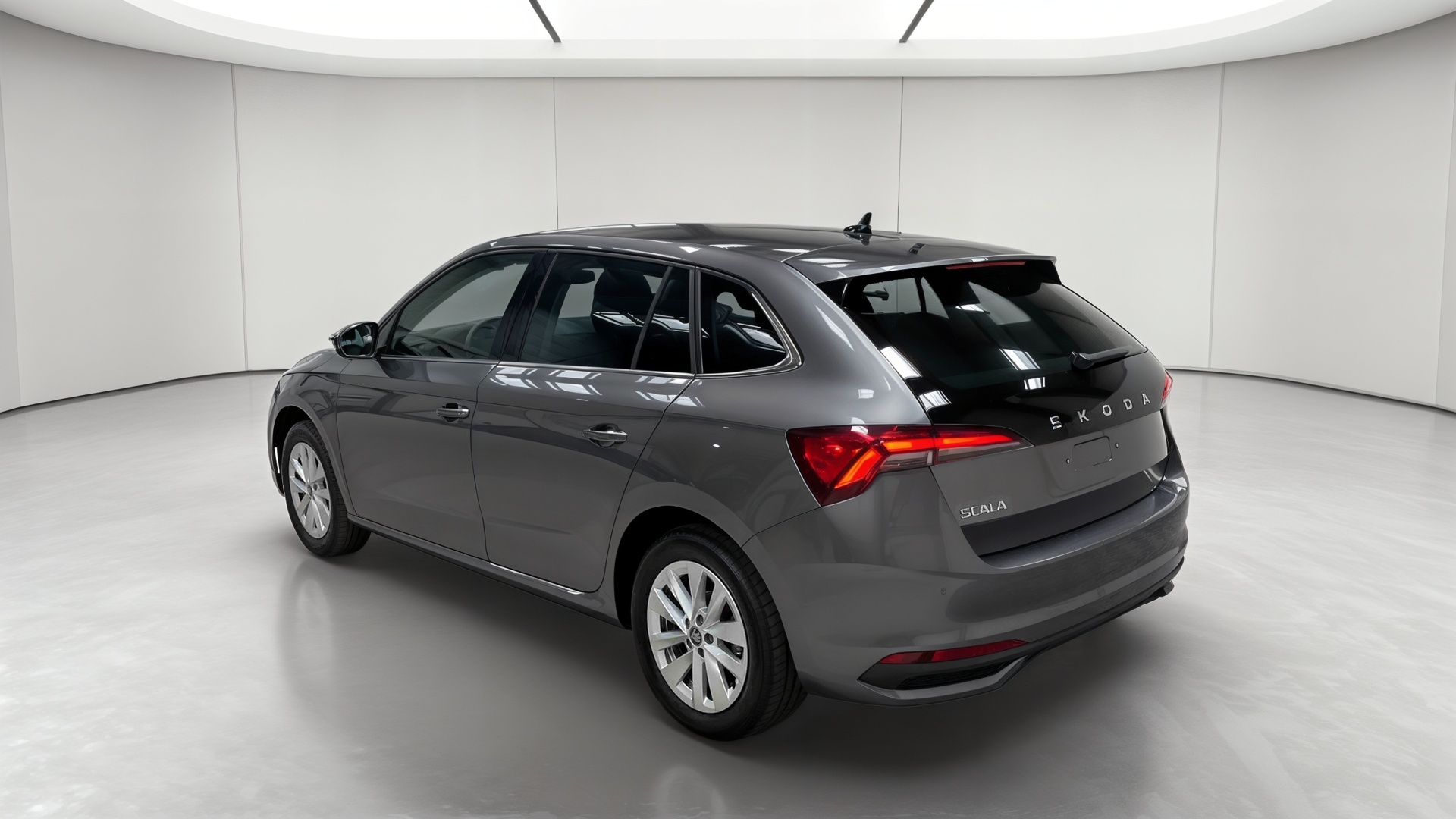 Photo 4 du véhicule SKODA SCALA