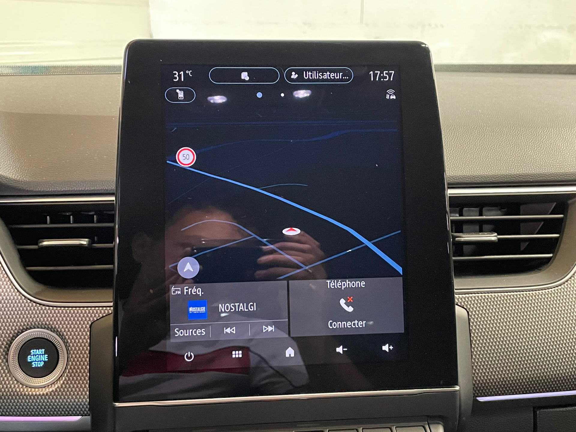 Photo 25 du véhicule RENAULT ARKANA