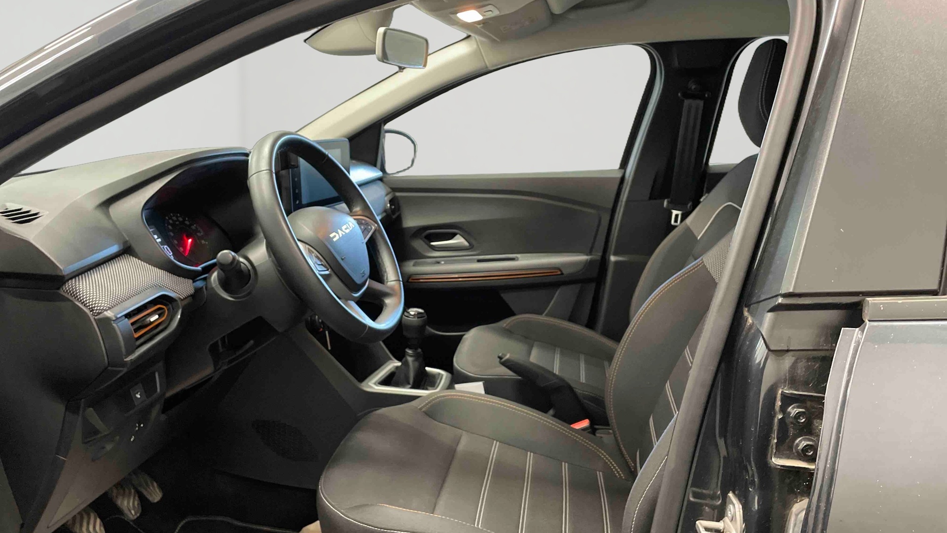 Photo 9 du véhicule DACIA SANDERO