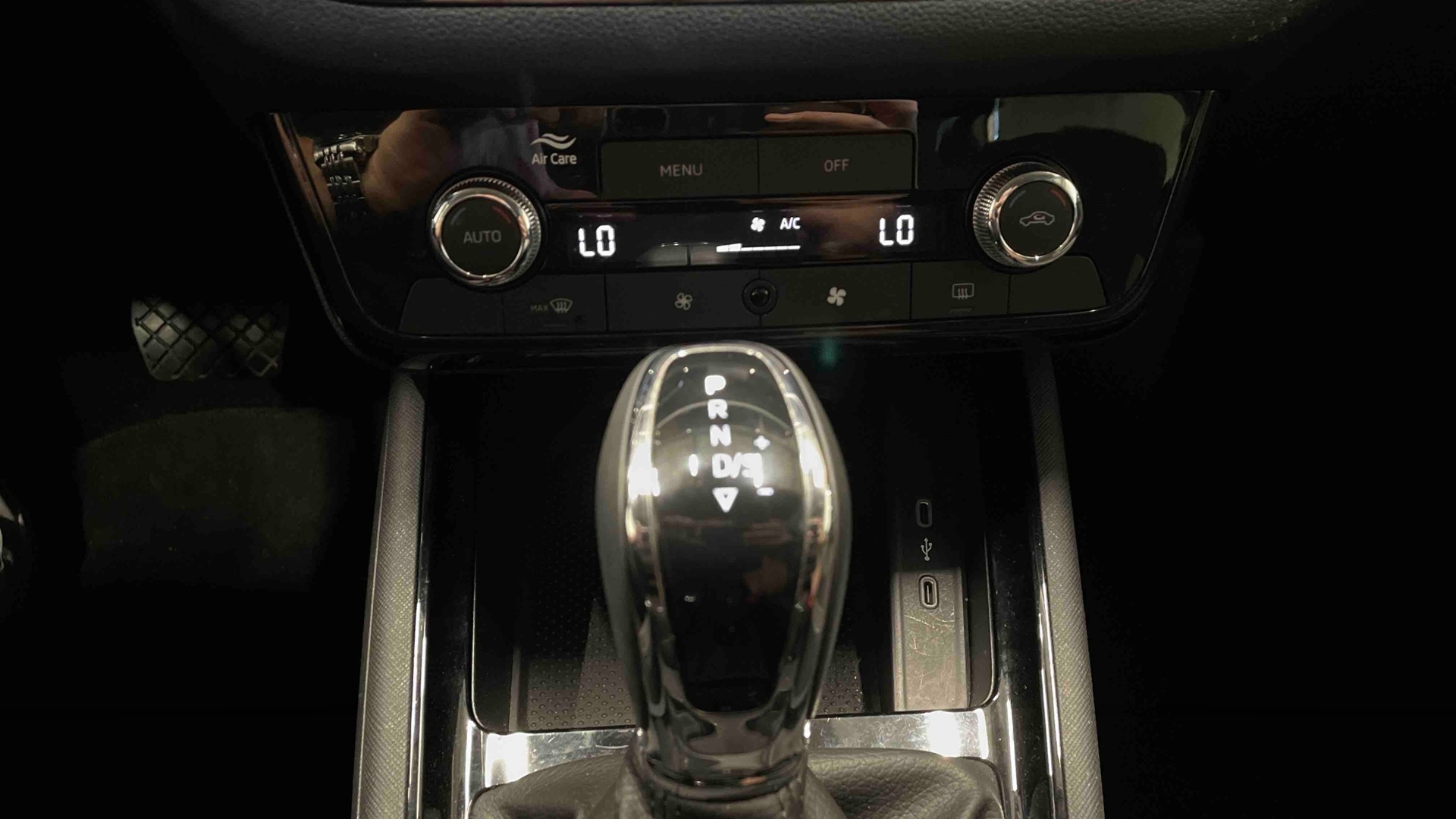 Photo 14 du véhicule SKODA SCALA