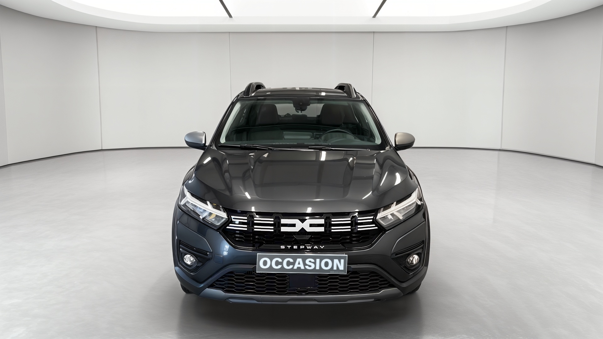 Photo 2 du véhicule DACIA SANDERO