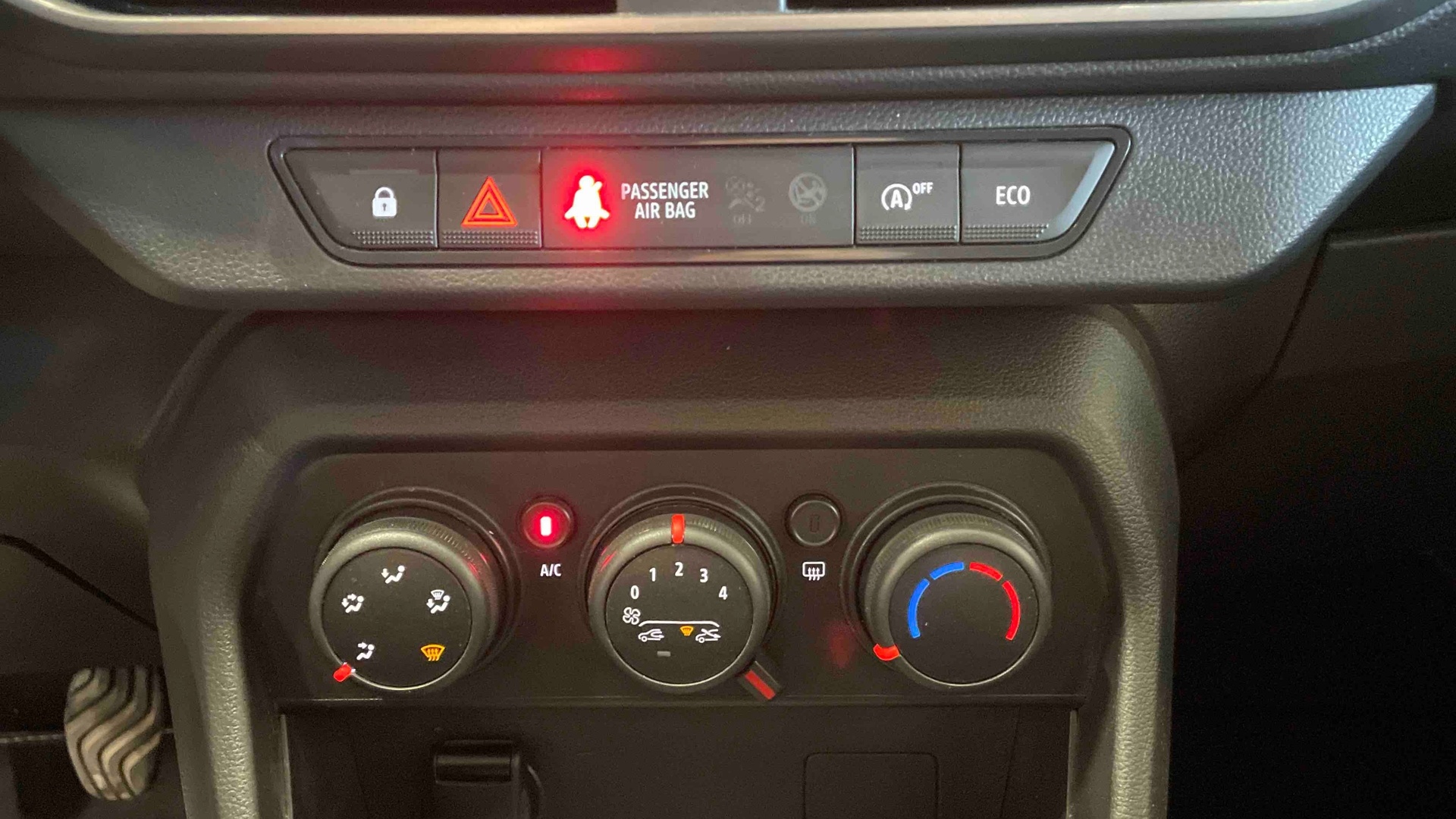 Photo 16 du véhicule DACIA SANDERO