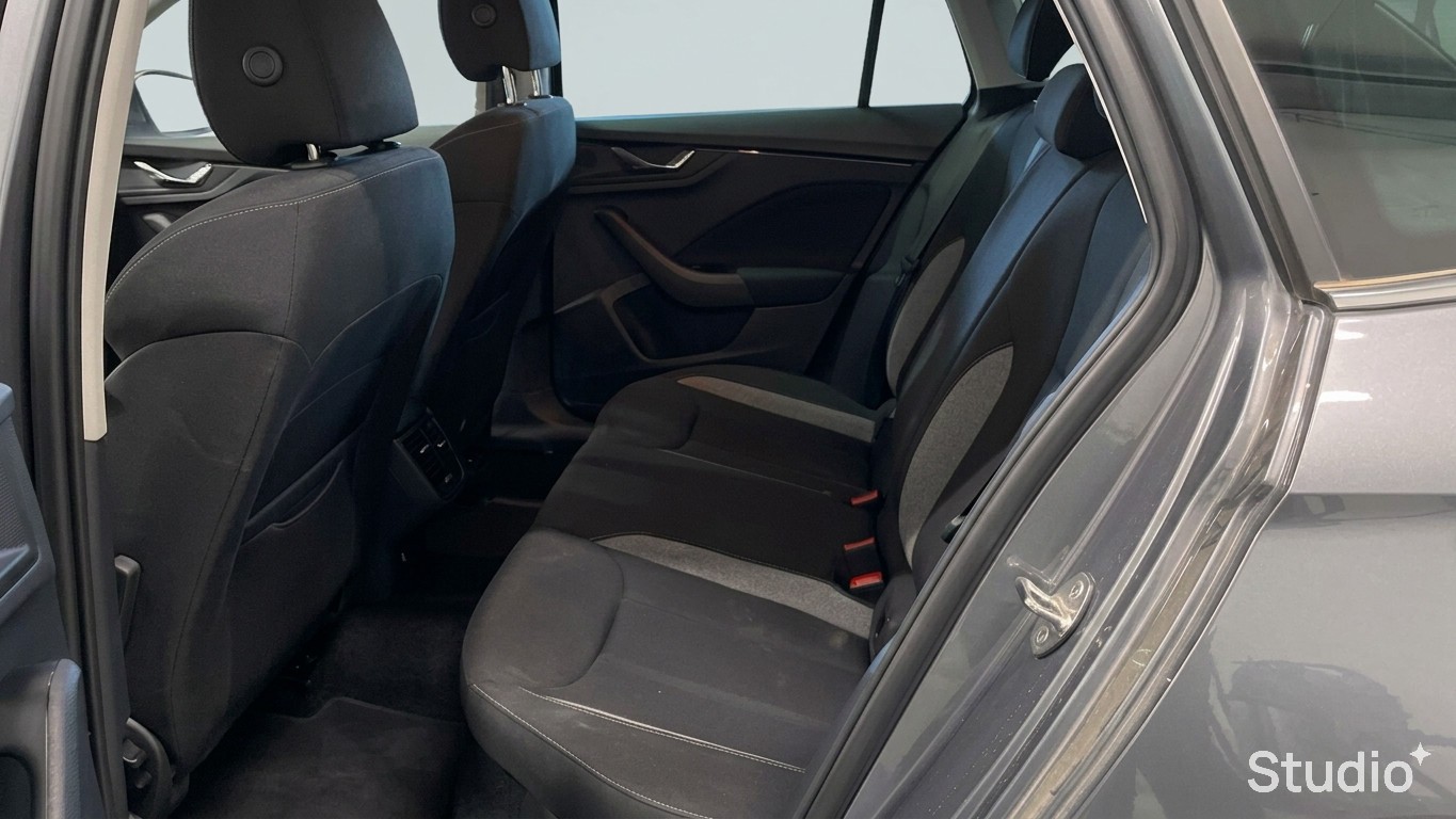 Photo 10 du véhicule SKODA SCALA