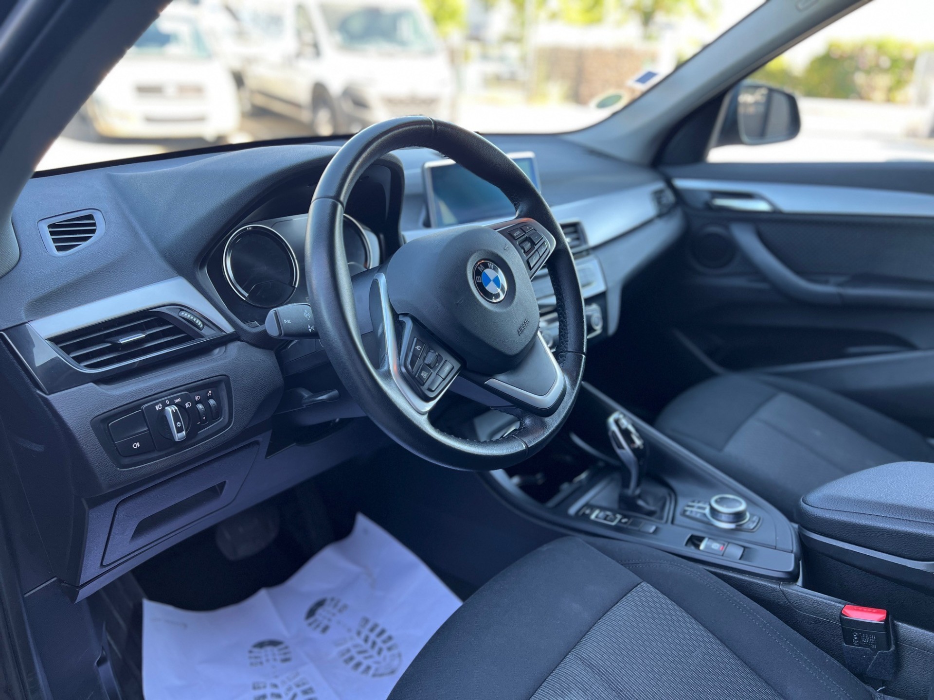 BMW X1 F48 LCI 2022 — photo 12