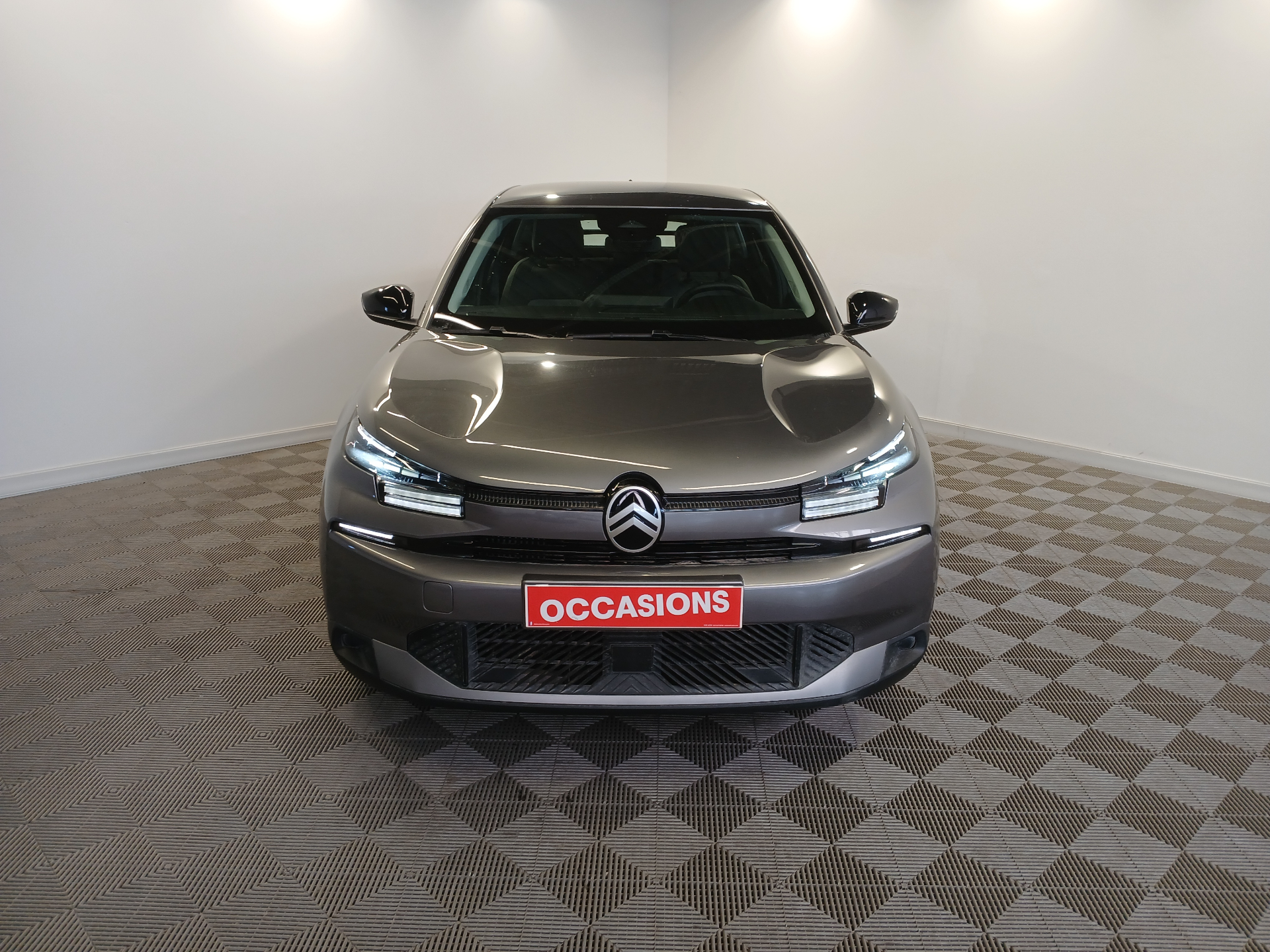 Photo 3 du véhicule CITROEN C4
