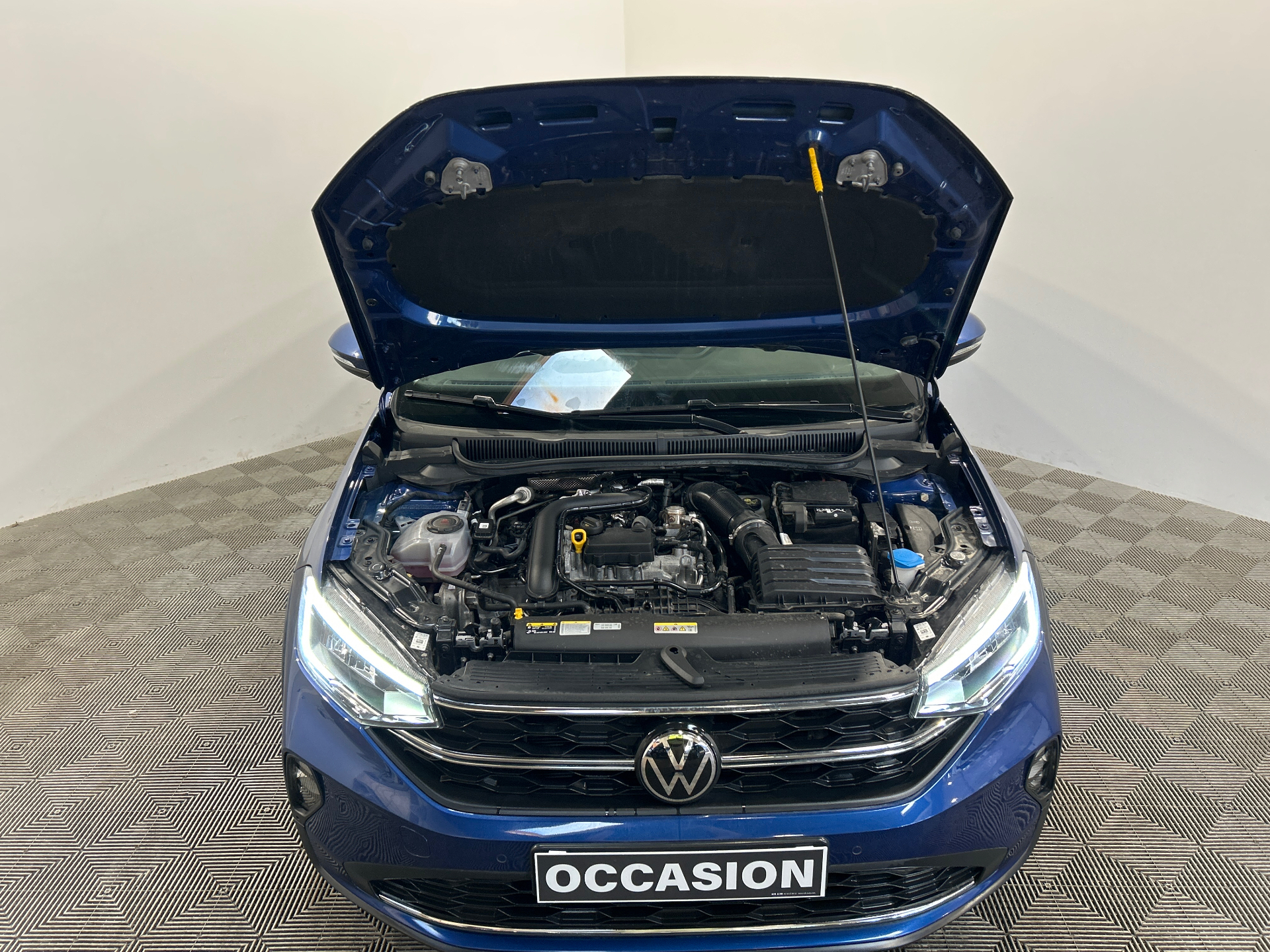Photo 42 du véhicule VOLKSWAGEN TAIGO