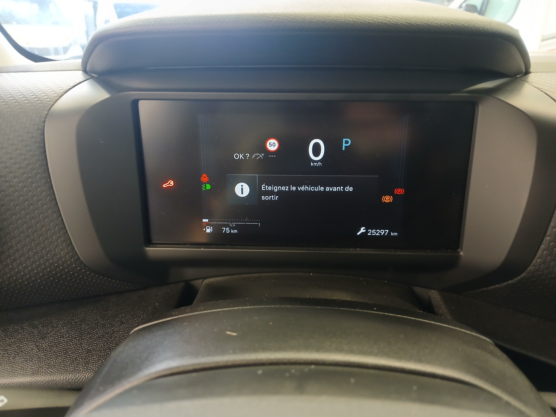Photo 30 du véhicule CITROEN C4