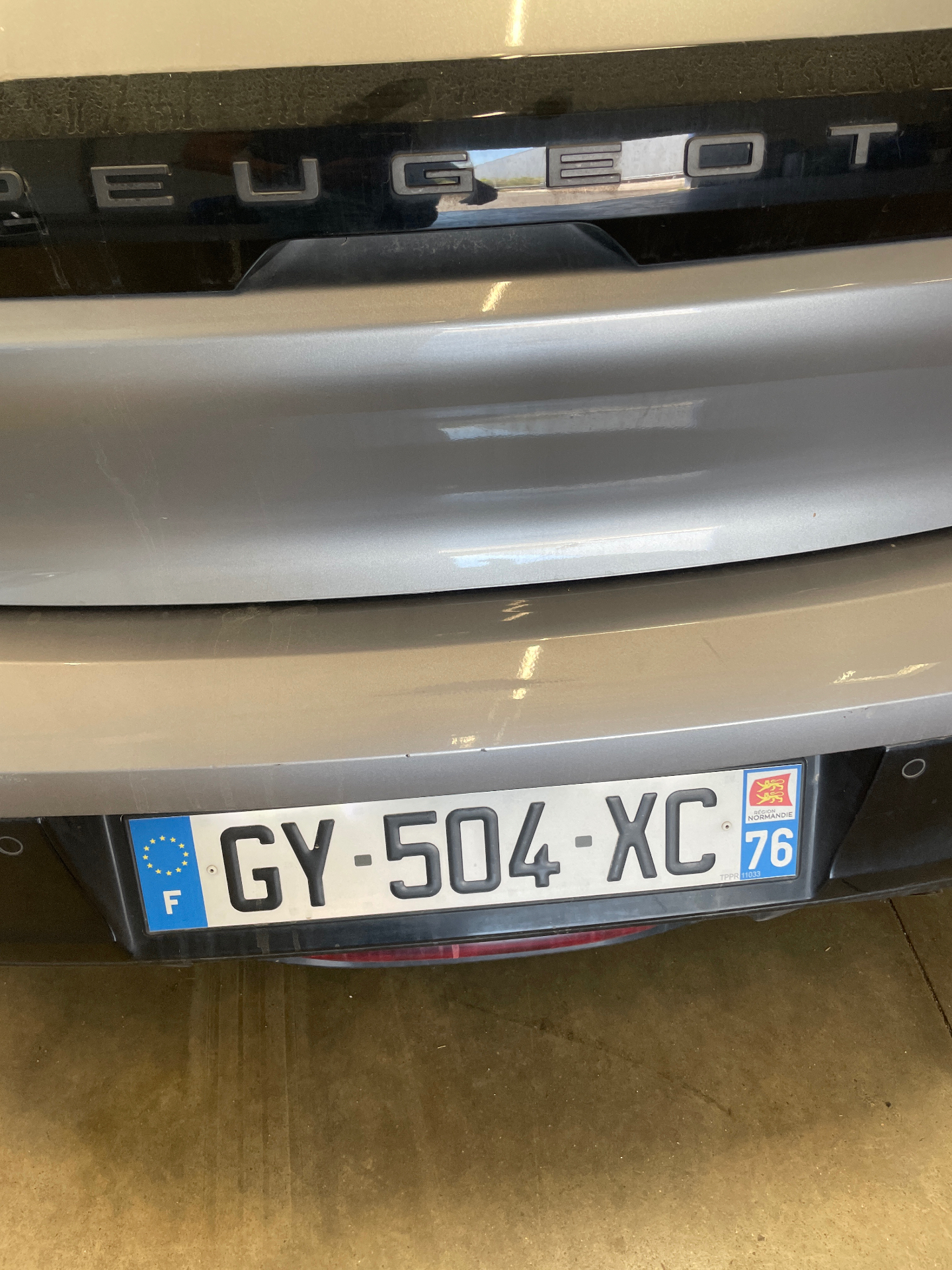 Photo 31 du véhicule PEUGEOT 208