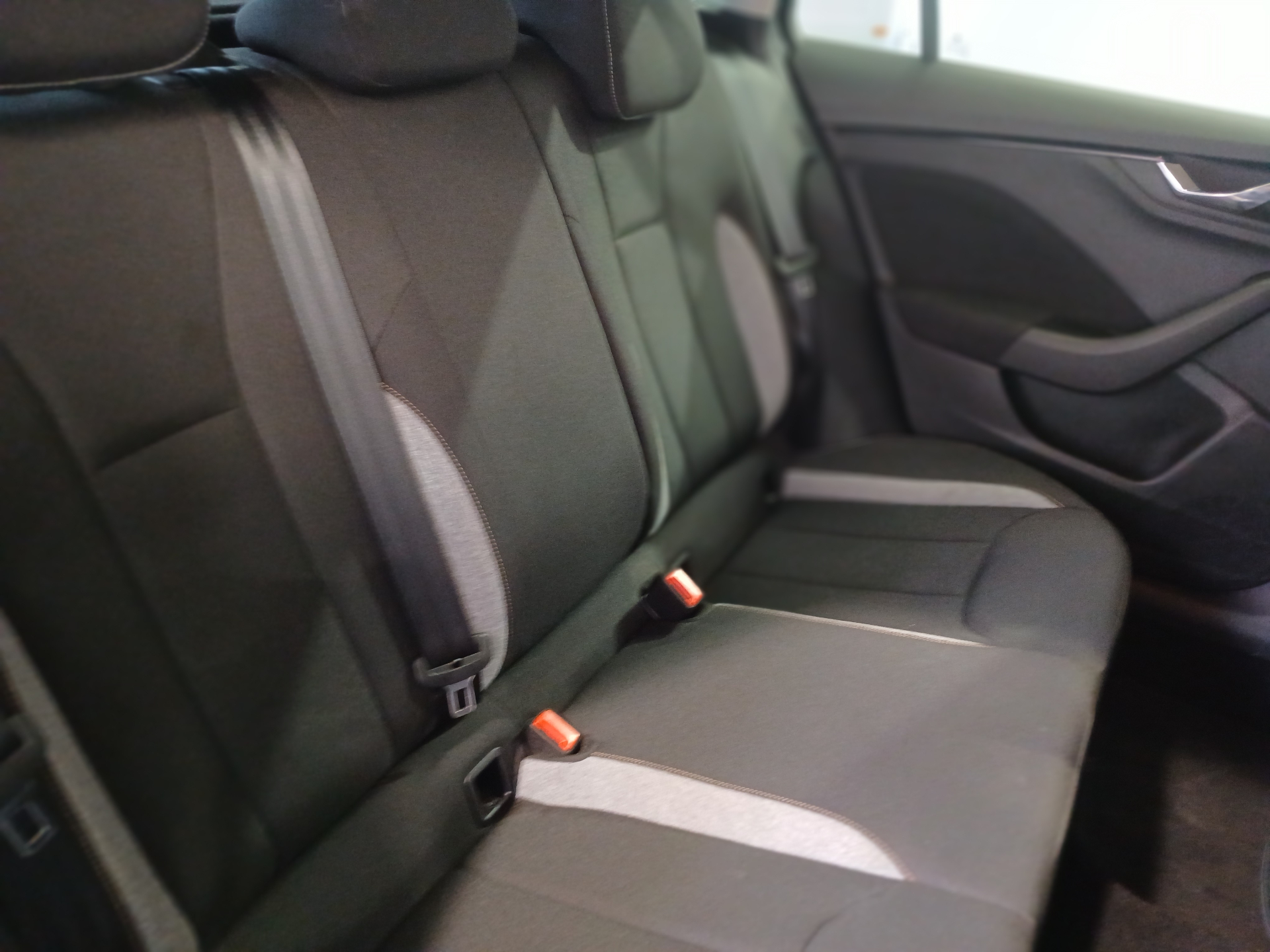 Photo 6 du véhicule SKODA SCALA