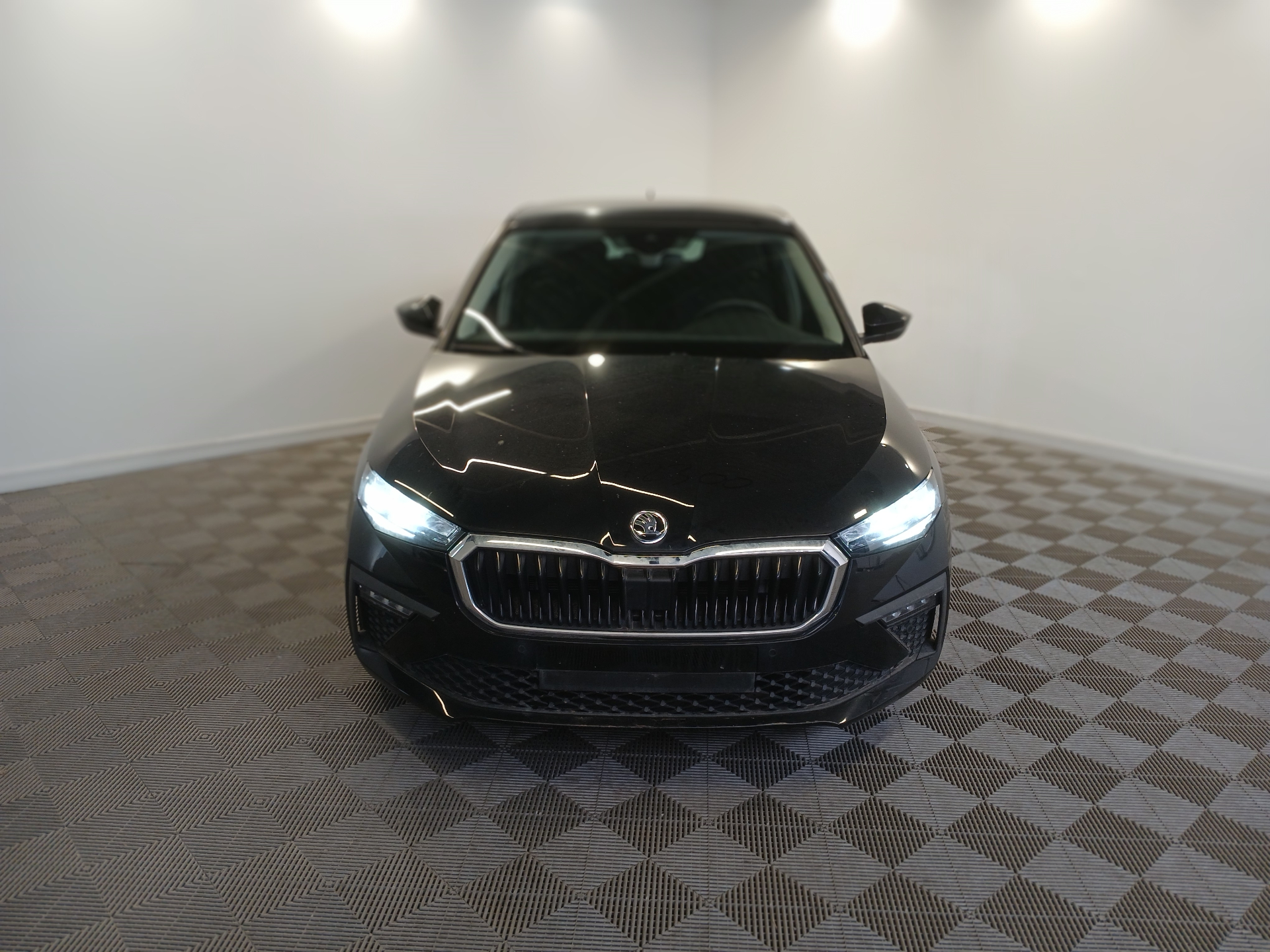 Photo 3 du véhicule SKODA SCALA