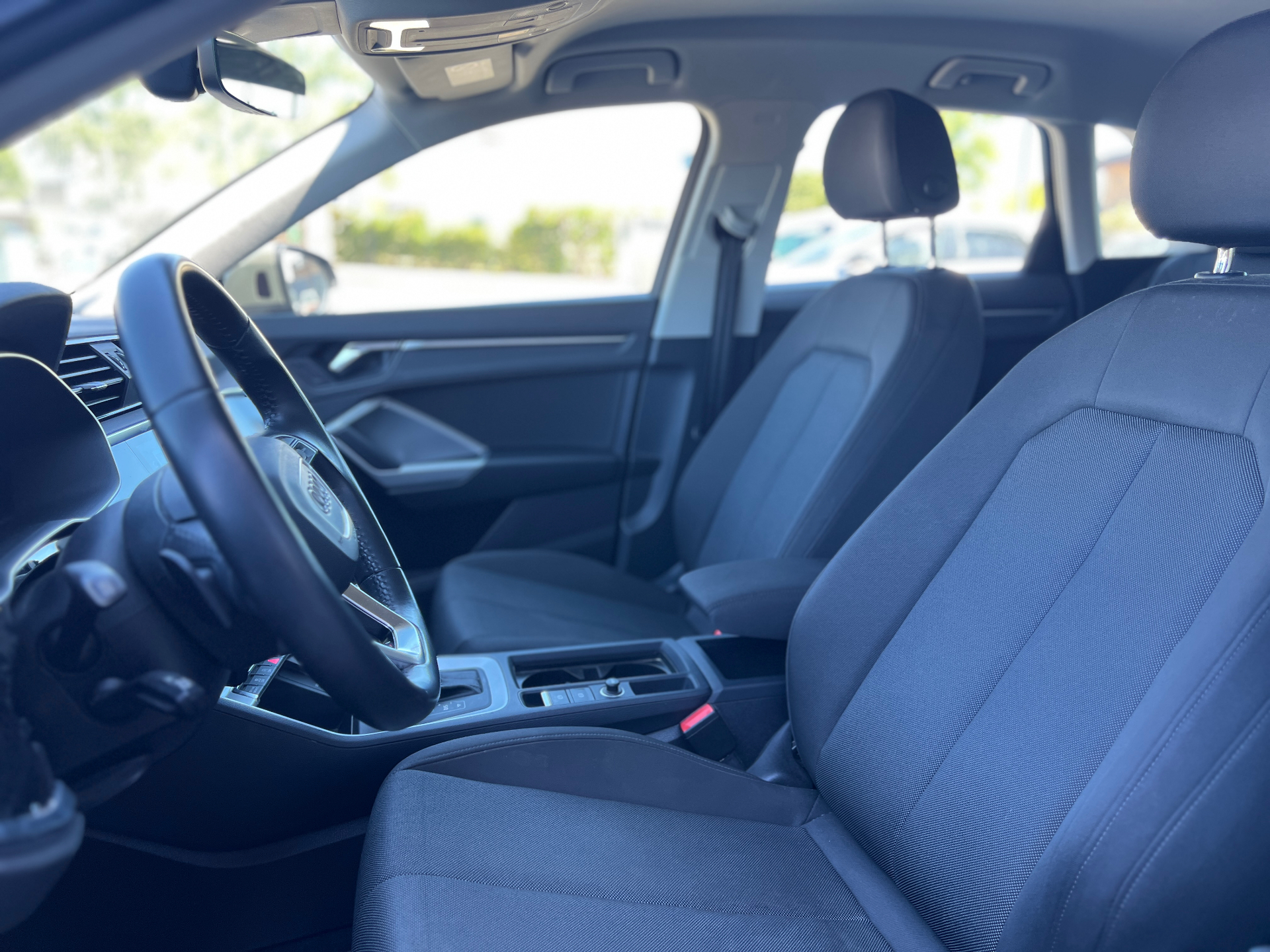 AUDI Q3 2019 — photo 11