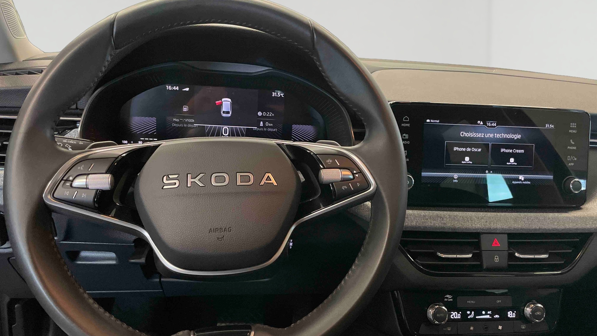Photo 17 du véhicule SKODA SCALA